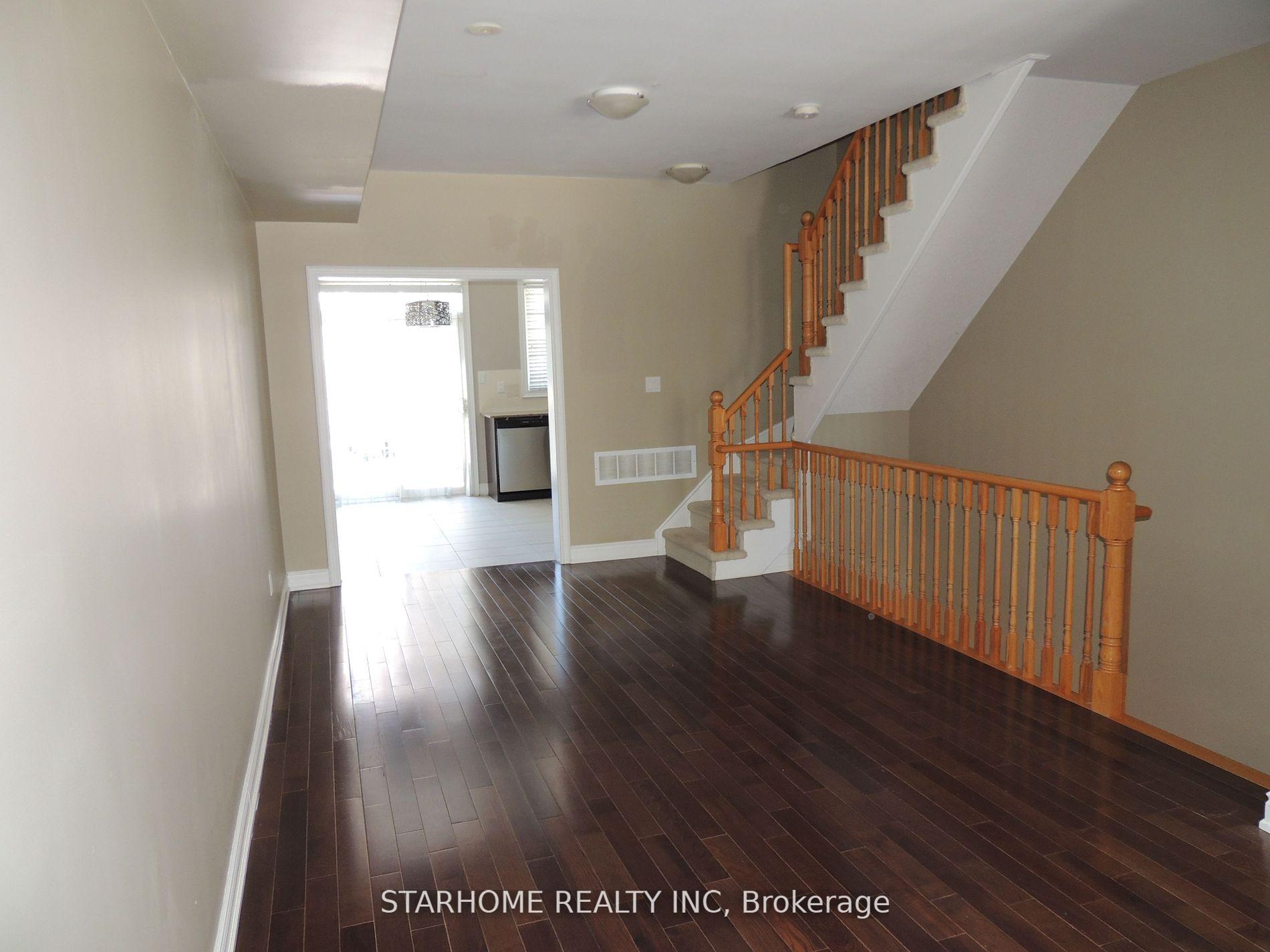 Photo 6 of 8 Times Avenue, Markham, Commerce Valley — HOMEH