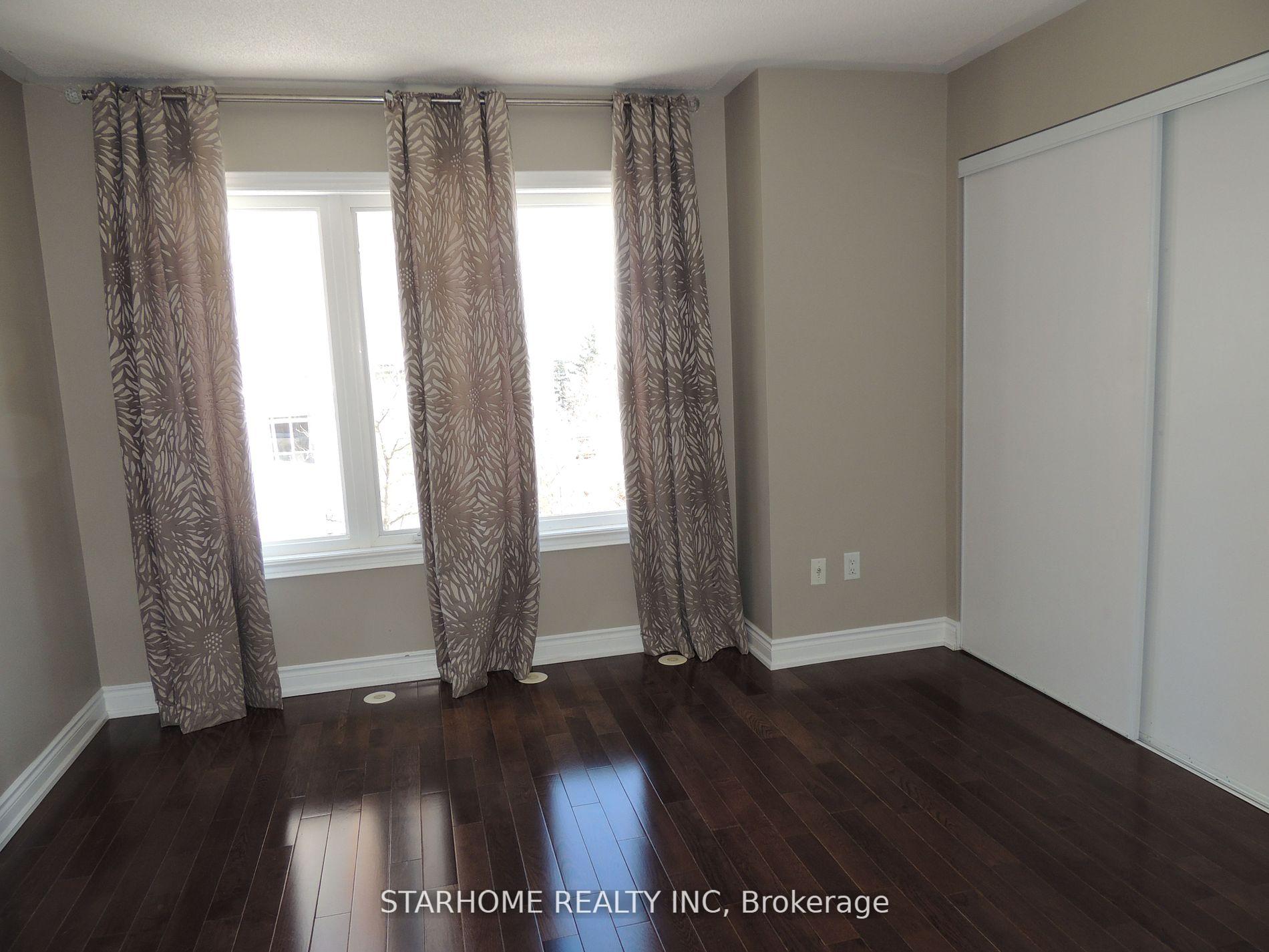 Photo 7 of 8 Times Avenue, Markham, Commerce Valley — HOMEH