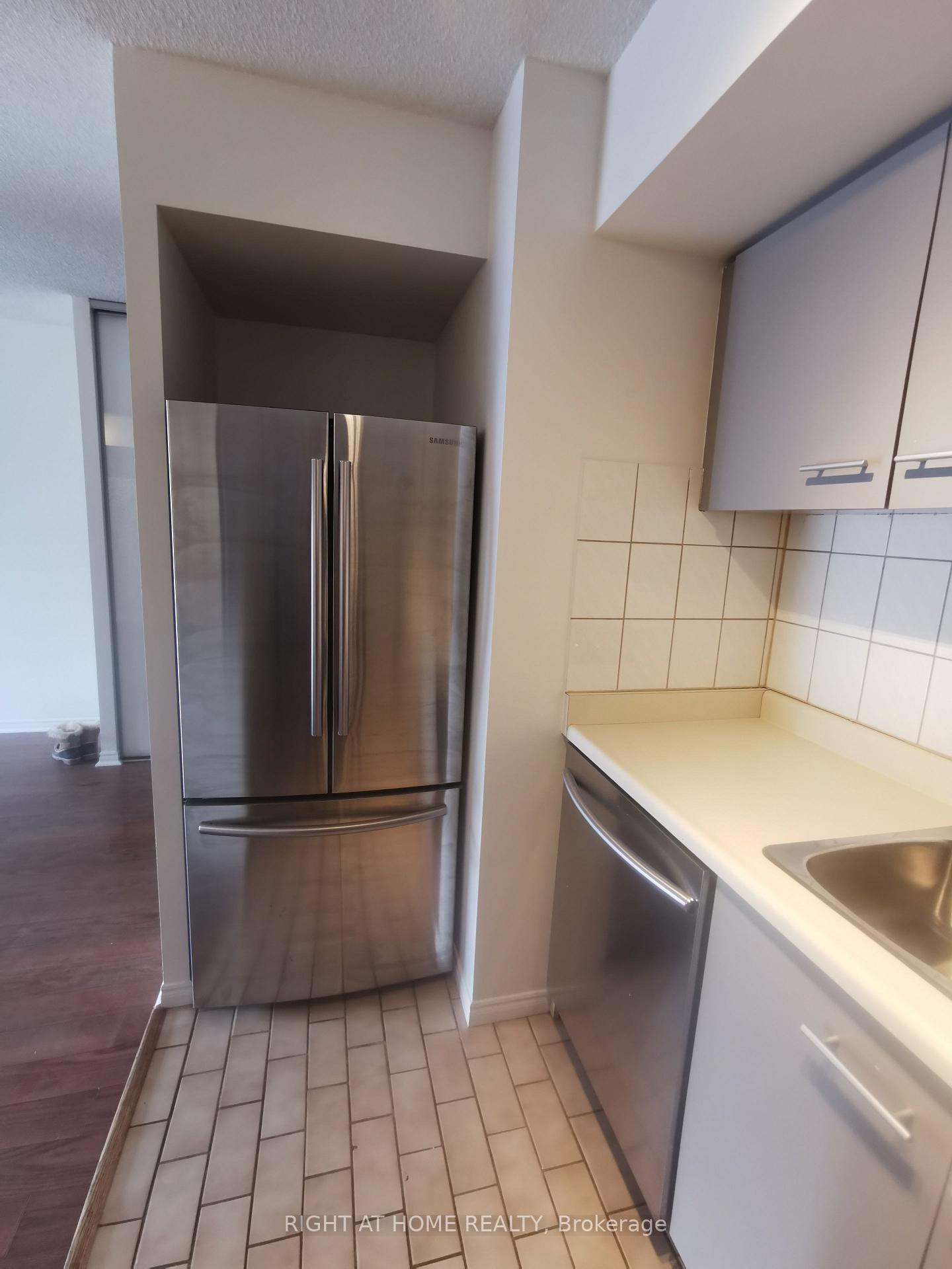 Photo 7 of Unit 1619, 25 The Esplanade, Toronto, Waterfront Communities — HOMEH