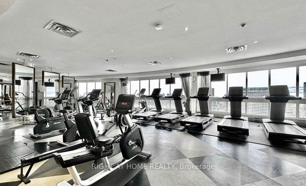 Photo 18 of Unit 1619, 25 The Esplanade, Toronto, Waterfront Communities — HOMEH
