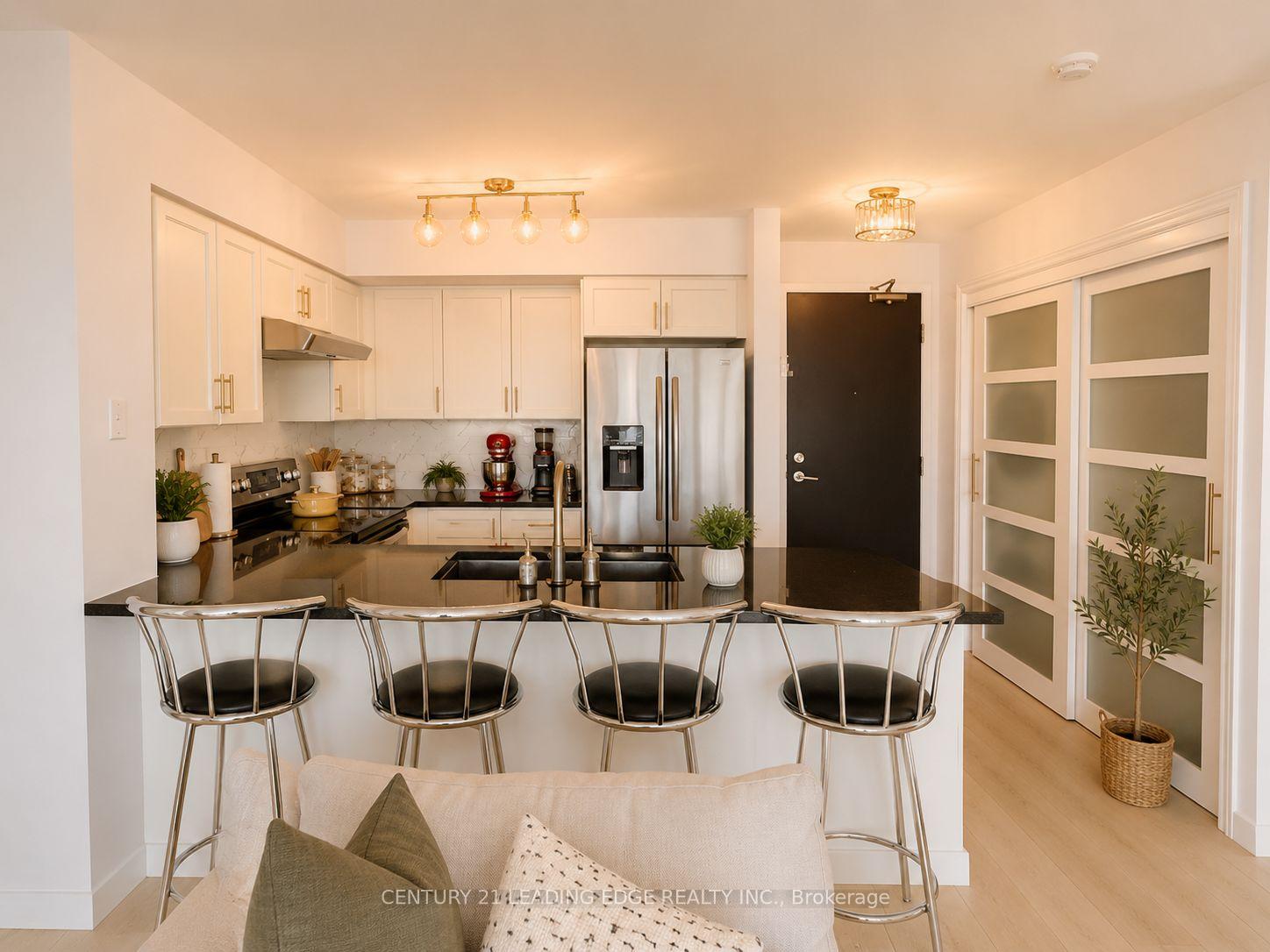 Photo 2 of Unit 1215, 51 Lower Simcoe Street, Toronto, Waterfront Communities — HOMEH