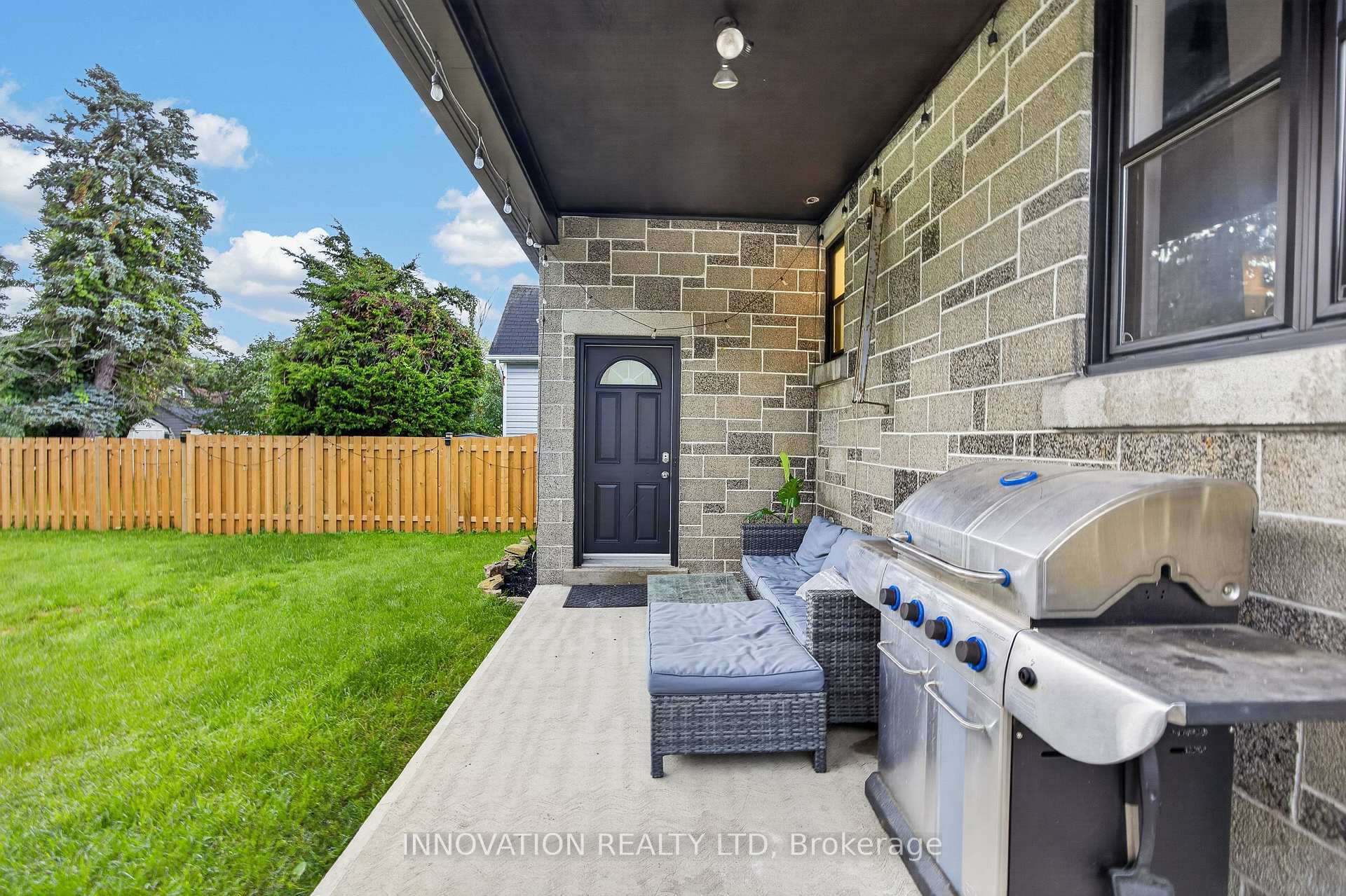 Photo 43 of 5 Merrick Street, Smiths Falls, Smiths Falls — HOMEH