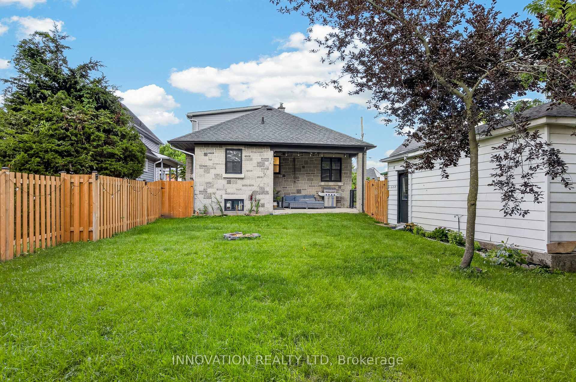Photo 45 of 5 Merrick Street, Smiths Falls, Smiths Falls — HOMEH