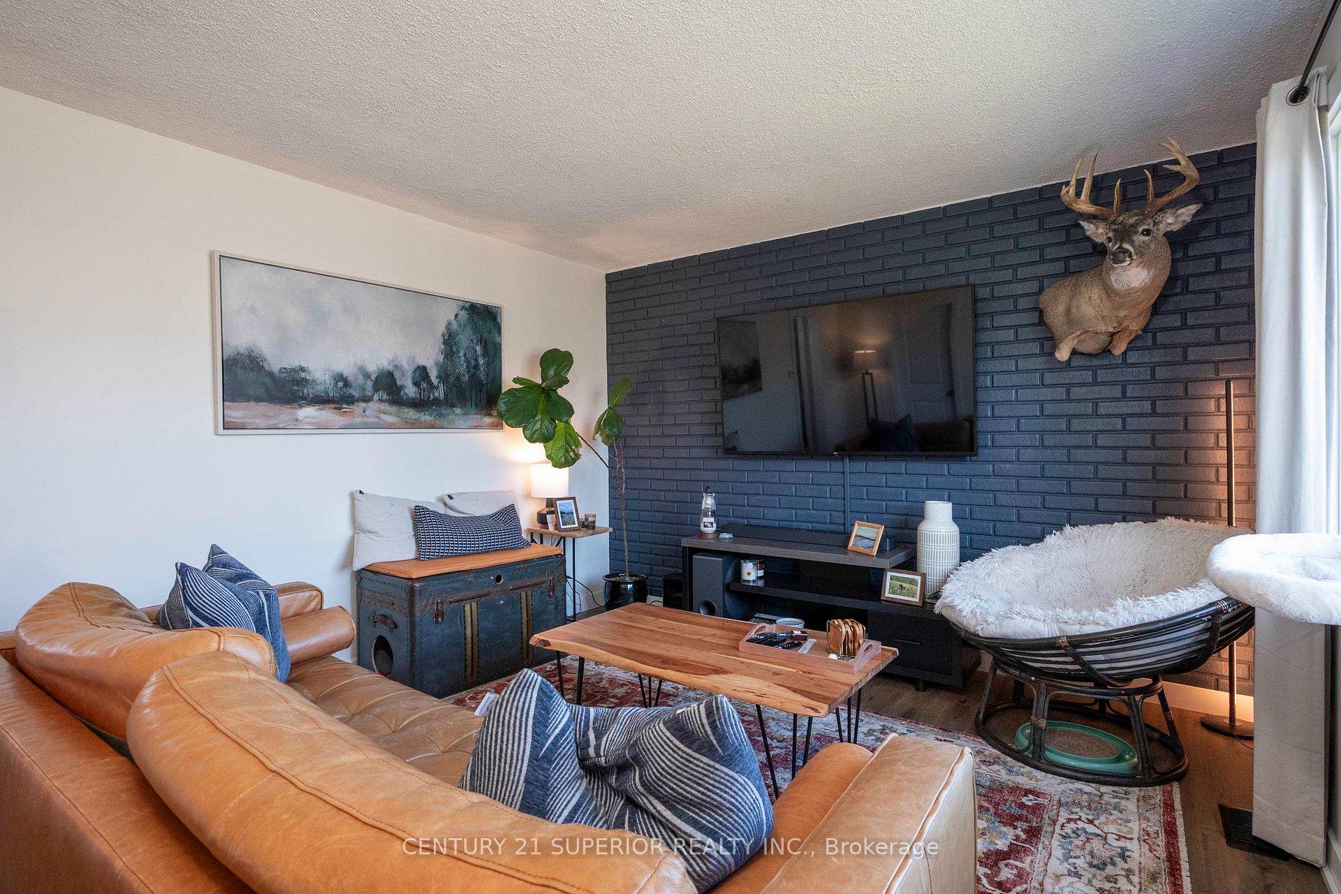Photo 6 of 218 Christina Street E, Thunder Bay, Westfort — HOMEH