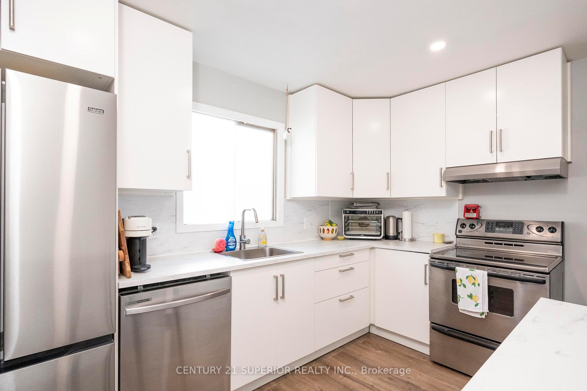 Photo 10 of 218 Christina Street E, Thunder Bay, Westfort — HOMEH