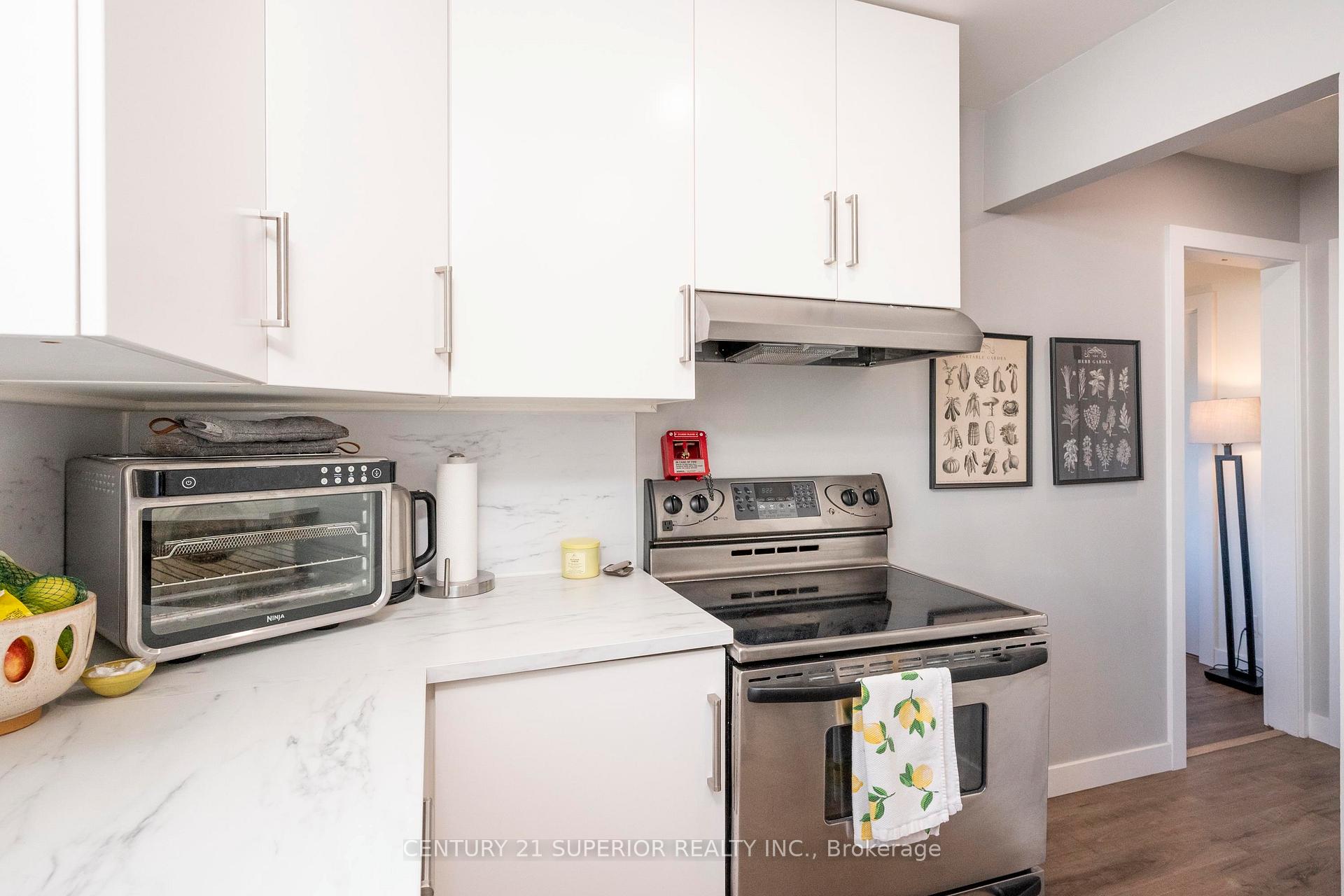 Photo 11 of 218 Christina Street E, Thunder Bay, Westfort — HOMEH