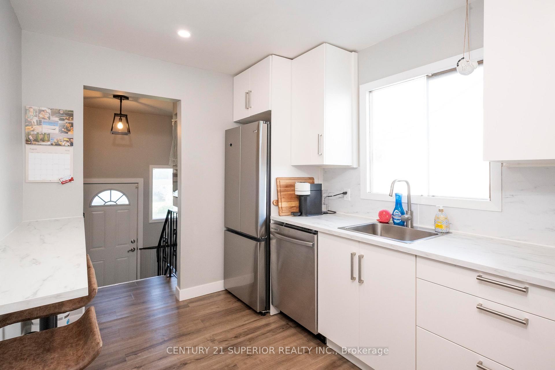 Photo 12 of 218 Christina Street E, Thunder Bay, Westfort — HOMEH