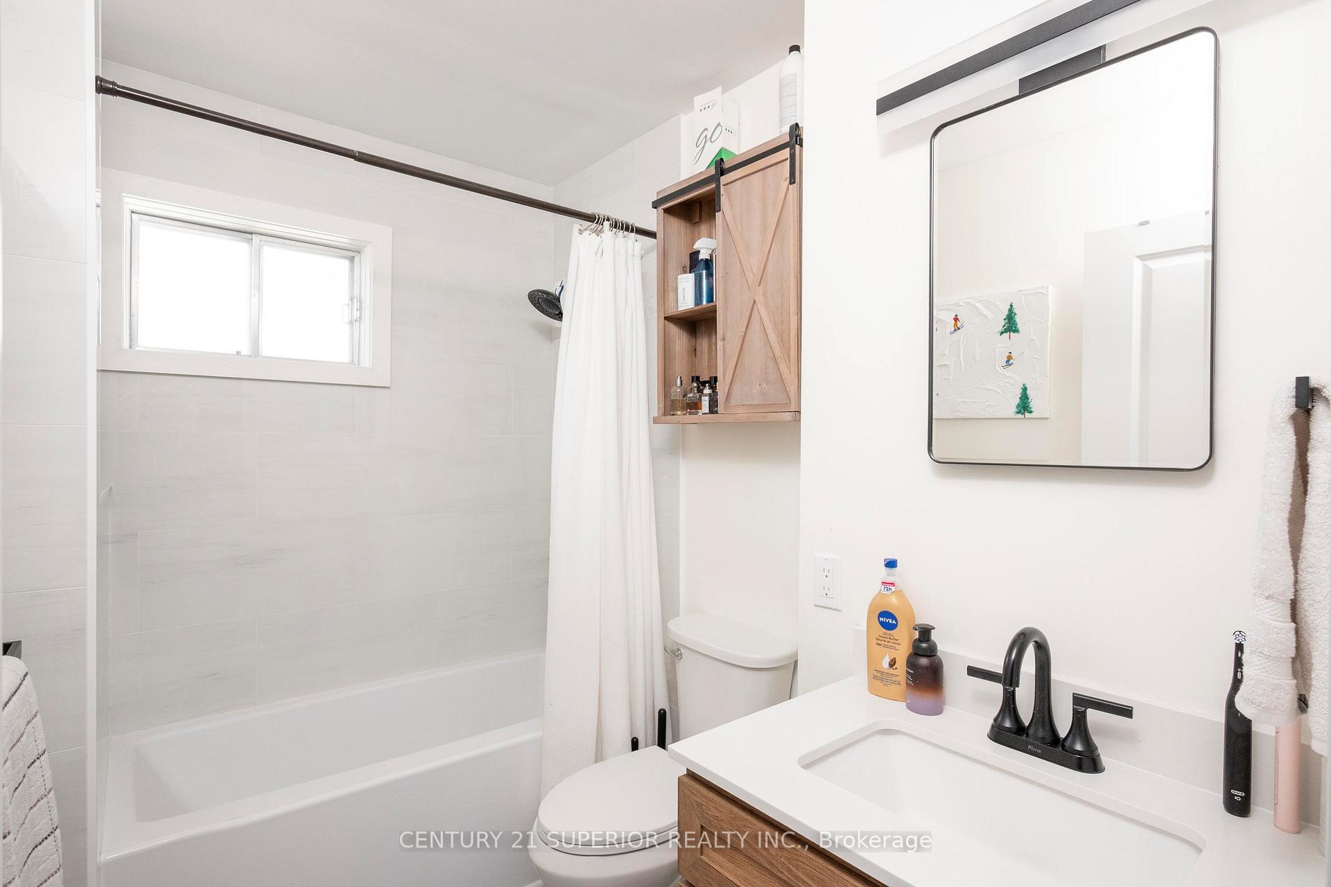 Photo 19 of 218 Christina Street E, Thunder Bay, Westfort — HOMEH