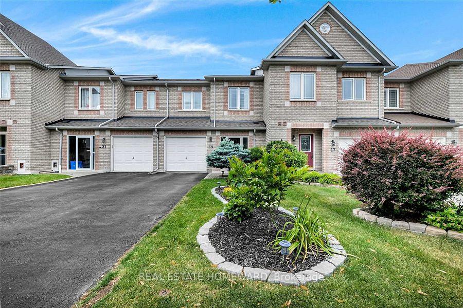 Photo 1 of 19 Bilbrough Street, Aurora, Bayview Northeast — HOMEH