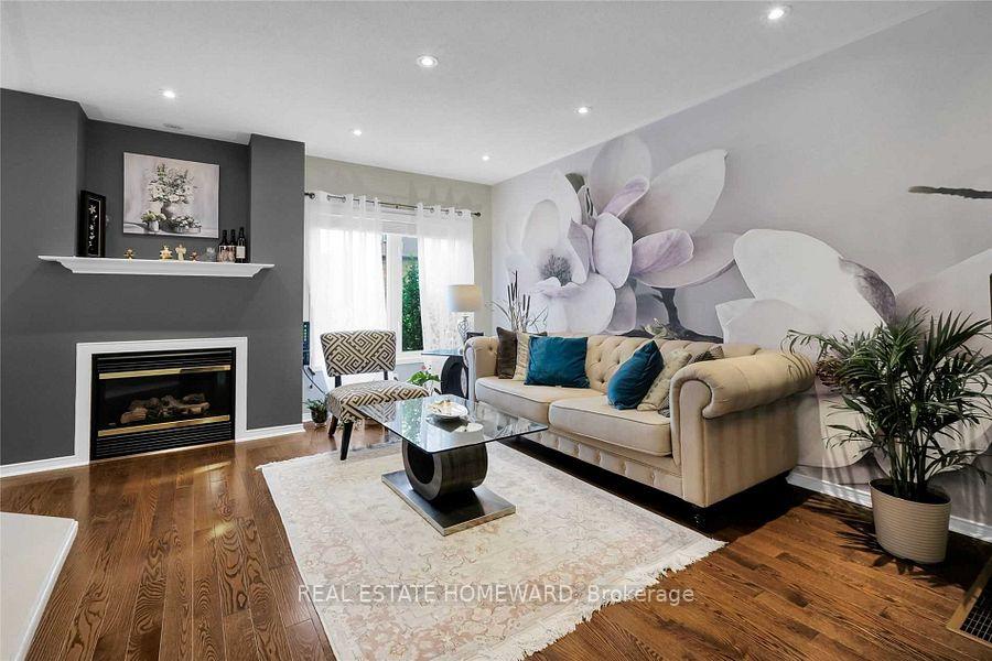 Photo 8 of 19 Bilbrough Street, Aurora, Bayview Northeast — HOMEH
