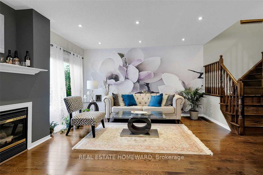 Photo 9 of 19 Bilbrough Street, Aurora, Bayview Northeast — HOMEH