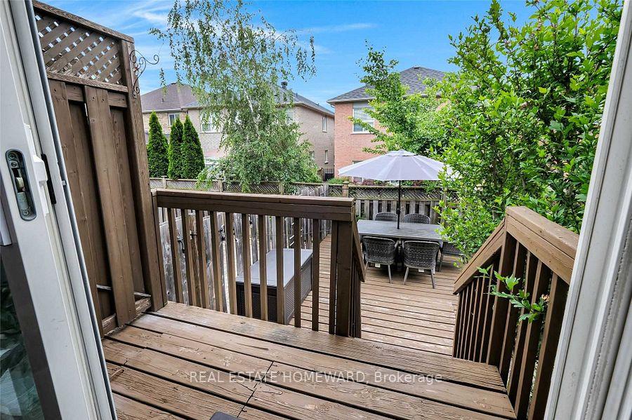 Photo 17 of 19 Bilbrough Street, Aurora, Bayview Northeast — HOMEH