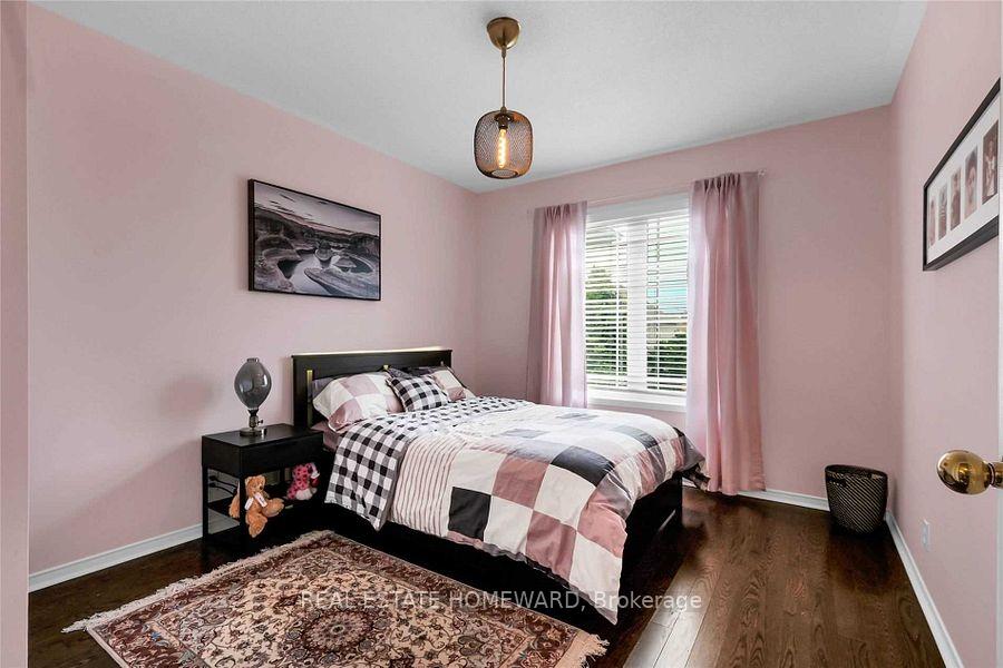 Photo 24 of 19 Bilbrough Street, Aurora, Bayview Northeast — HOMEH
