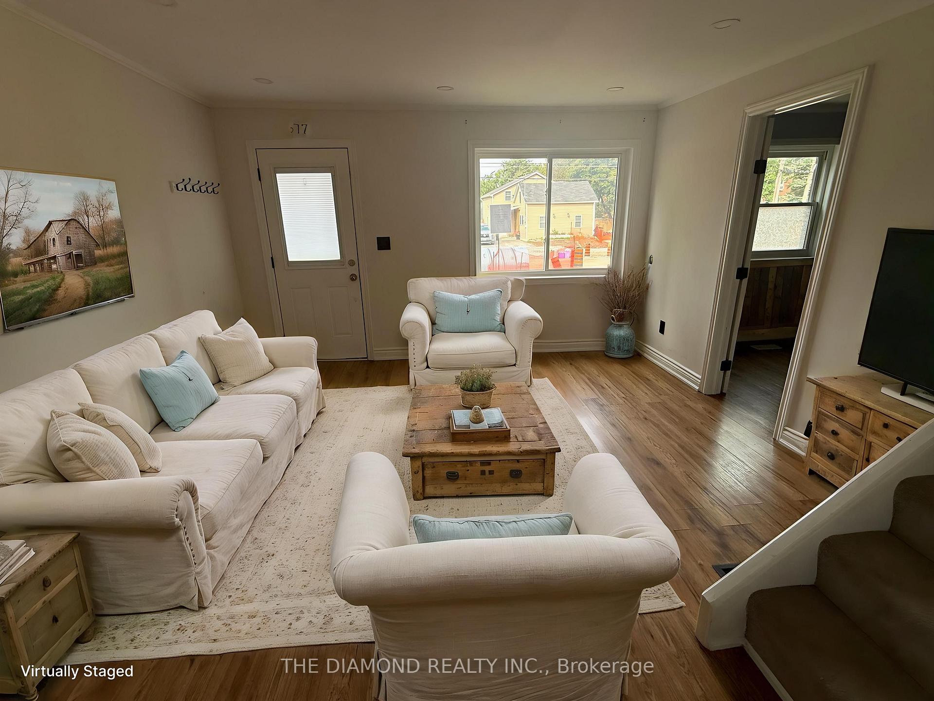 Photo 12 of 40 St Patrick Street, Kawartha Lakes, Lindsay — HOMEH