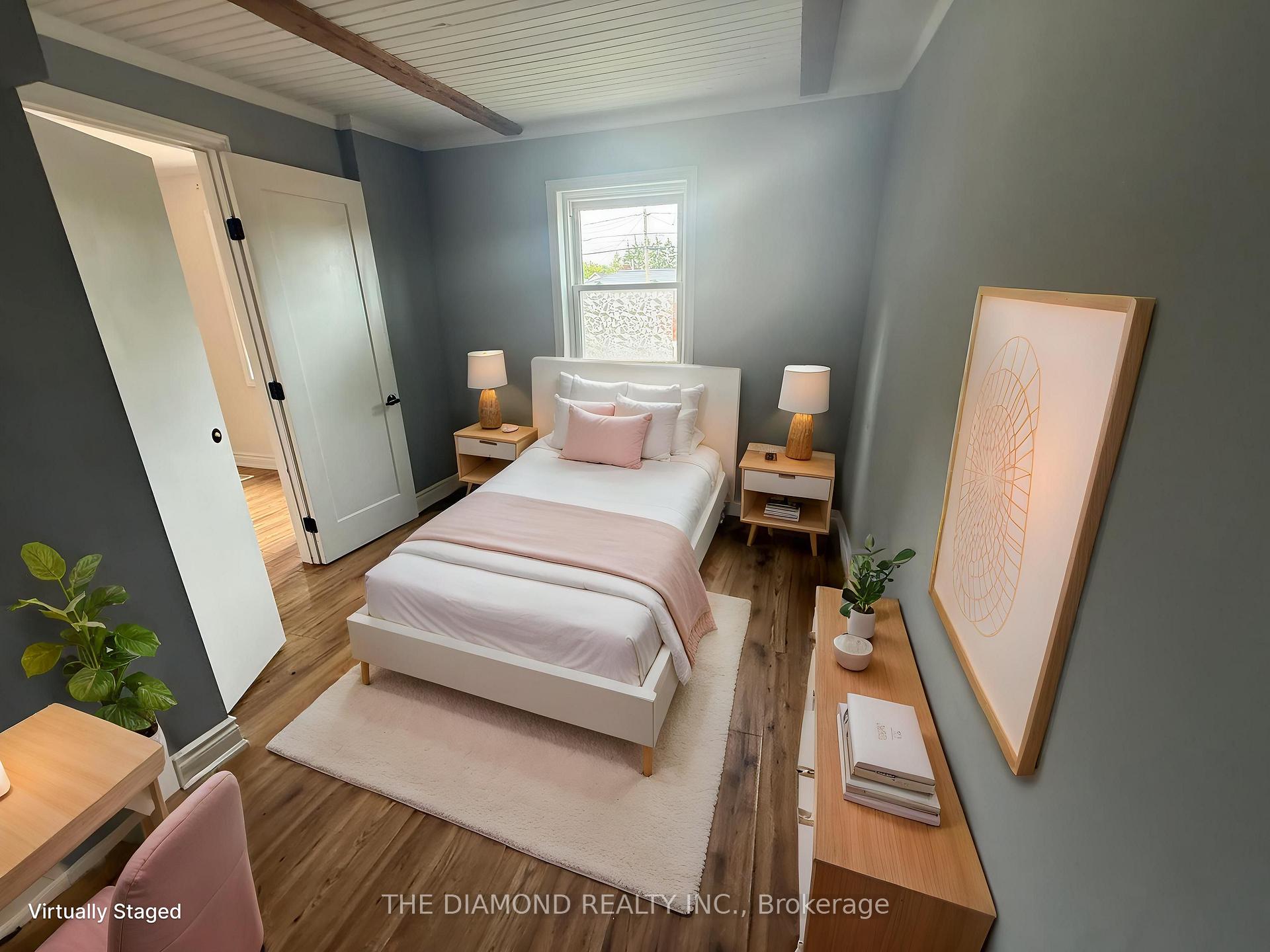 Photo 17 of 40 St Patrick Street, Kawartha Lakes, Lindsay — HOMEH
