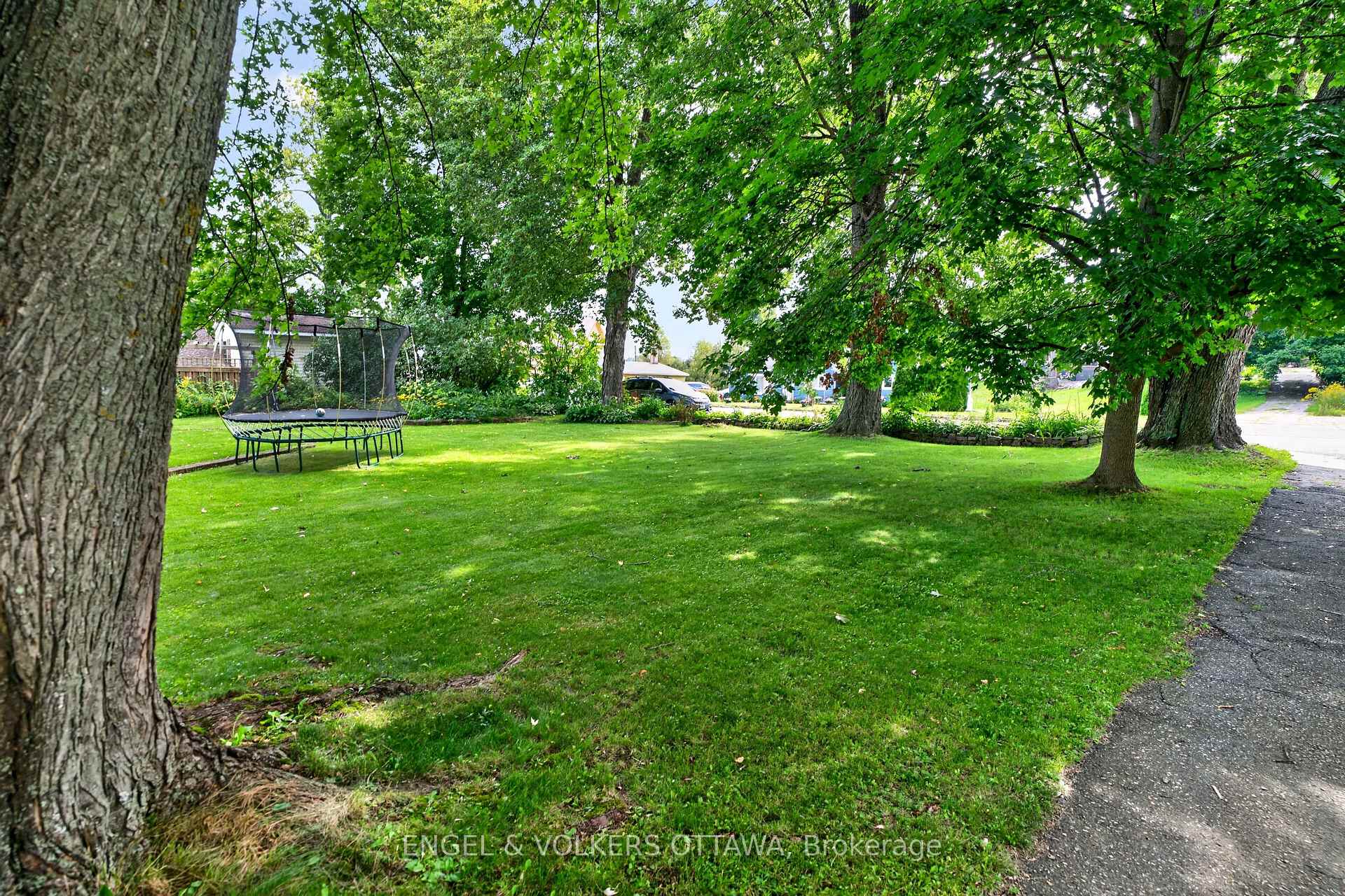 Photo 37 of 3 St Mary's Street, Rideau Lakes, Rideau Lakes (Bastard) Twp — HOMEH