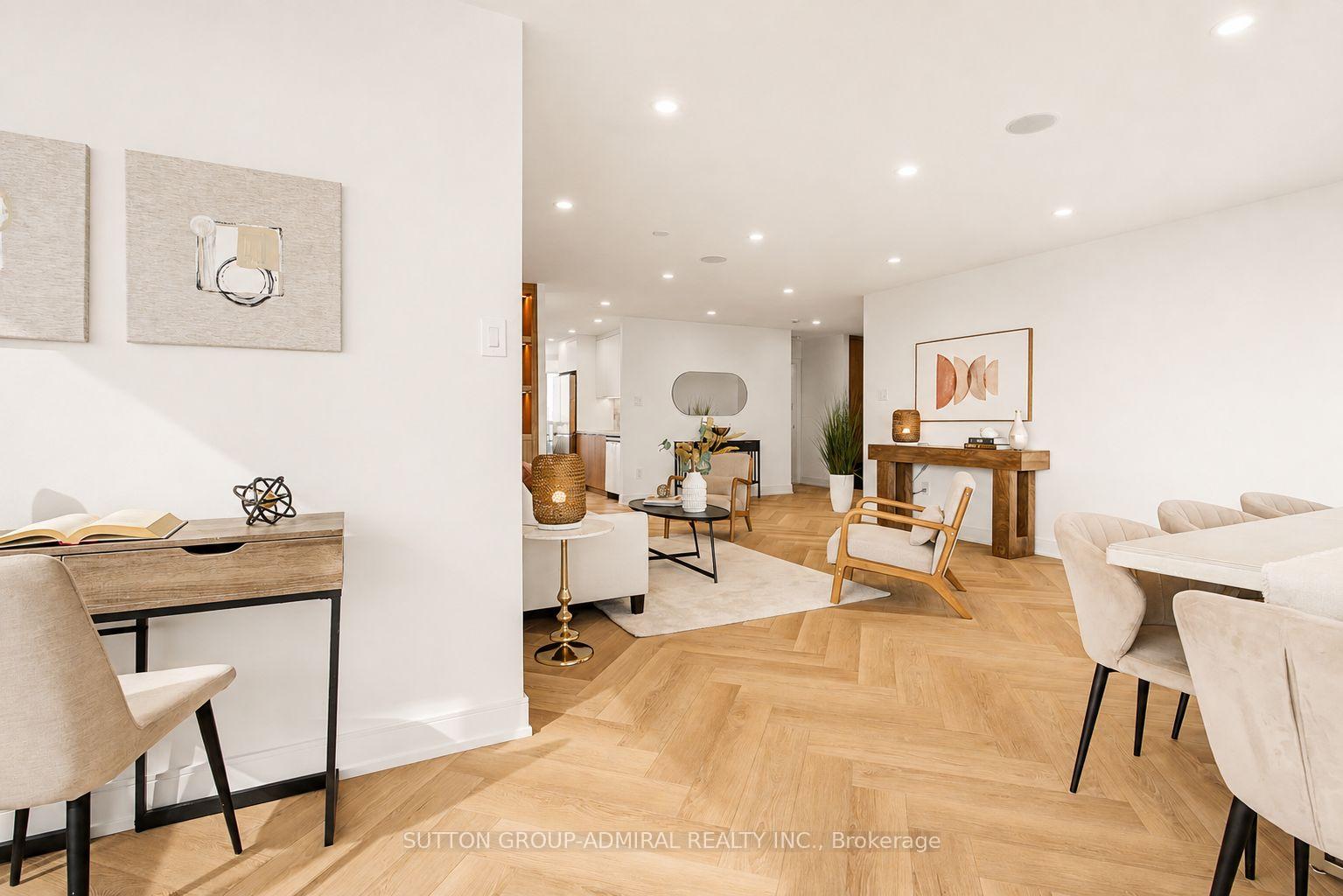 Photo 6 of 7250 Yonge Street, Vaughan, Crestwood-Springfarm-Yorkhill — HOMEH