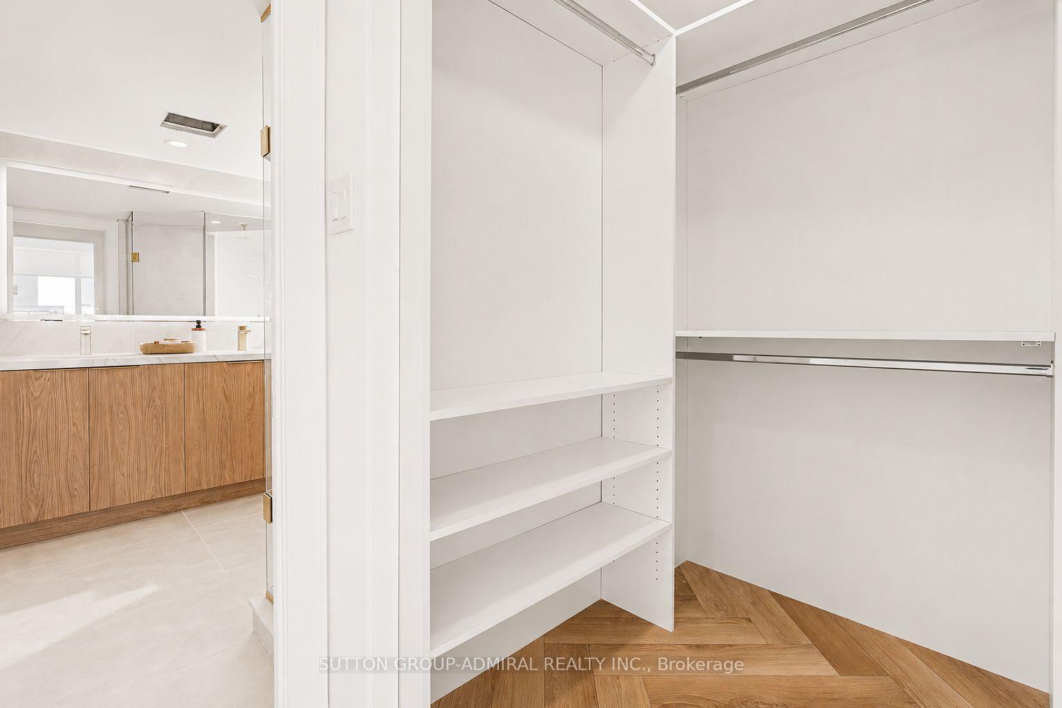 Photo 17 of 7250 Yonge Street, Vaughan, Crestwood-Springfarm-Yorkhill — HOMEH