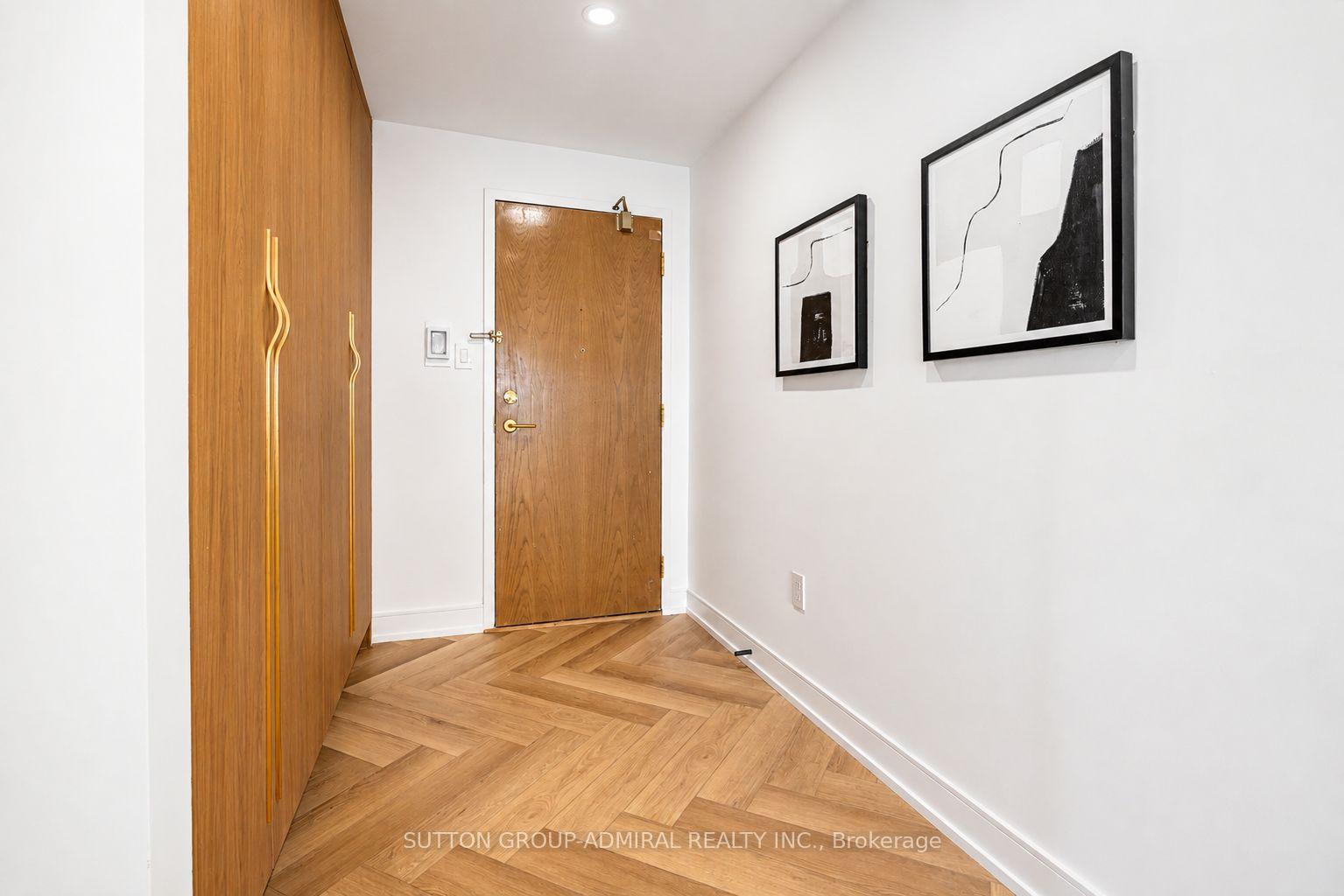 Photo 22 of 7250 Yonge Street, Vaughan, Crestwood-Springfarm-Yorkhill — HOMEH