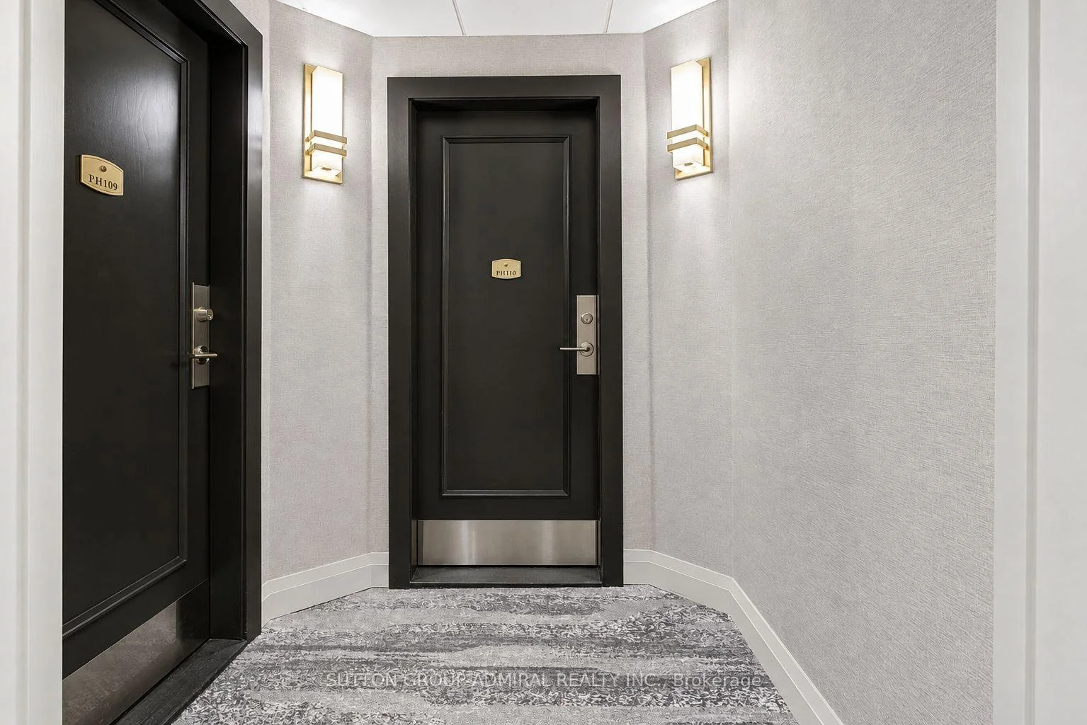 Photo 28 of 7250 Yonge Street, Vaughan, Crestwood-Springfarm-Yorkhill — HOMEH