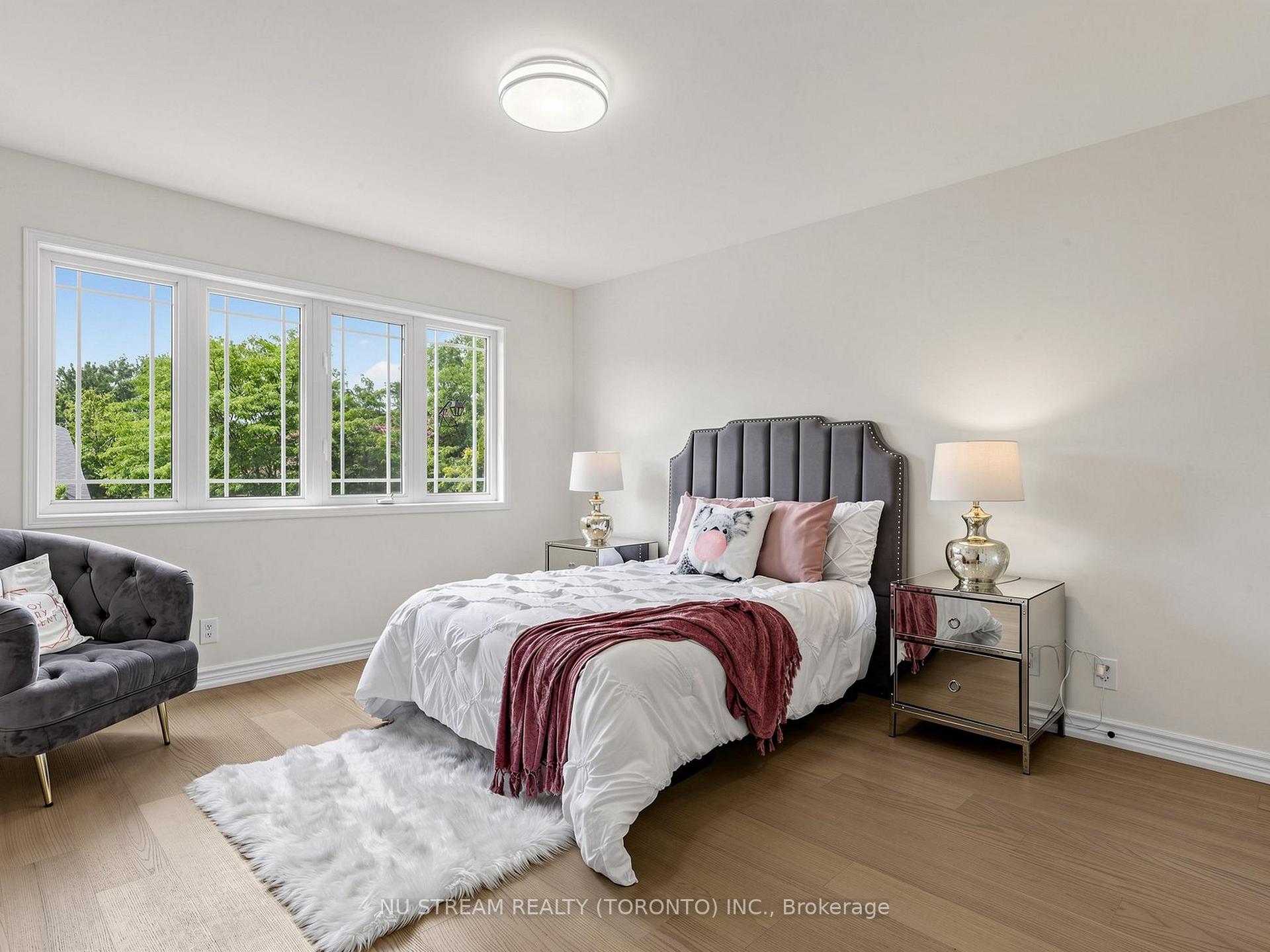 Photo 20 of 157 Bilbrough Street, Aurora, Bayview Northeast — HOMEH
