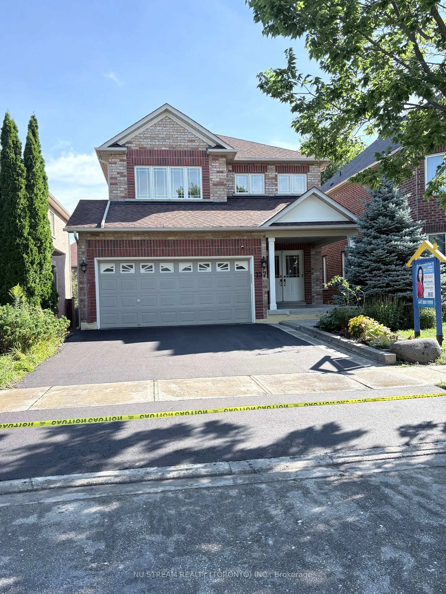 Photo 3 of 157 Bilbrough Street, Aurora, Bayview Northeast — HOMEH