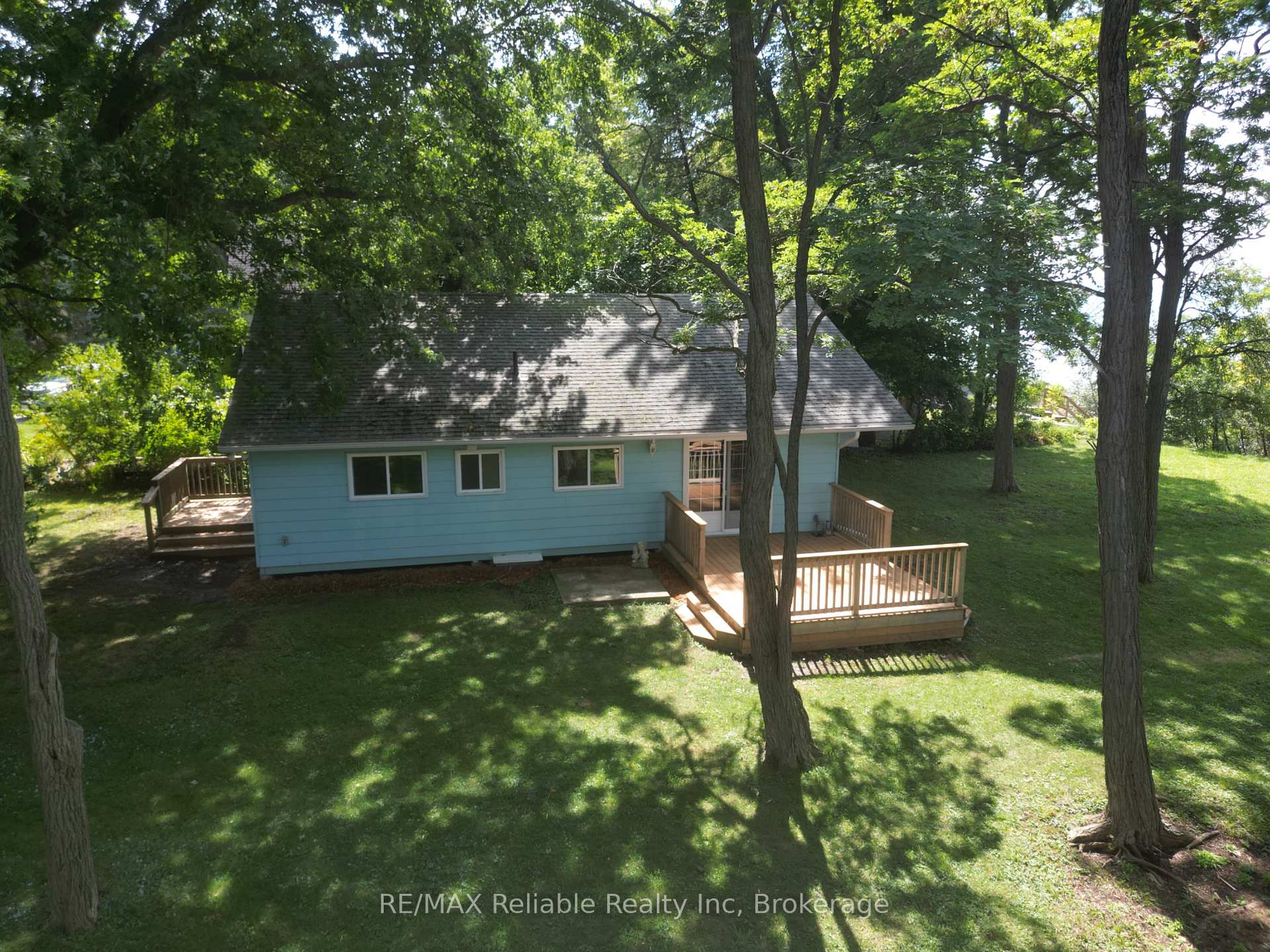 Photo 5 of 77543 Melena Drive, Central Huron, Goderich — HOMEH