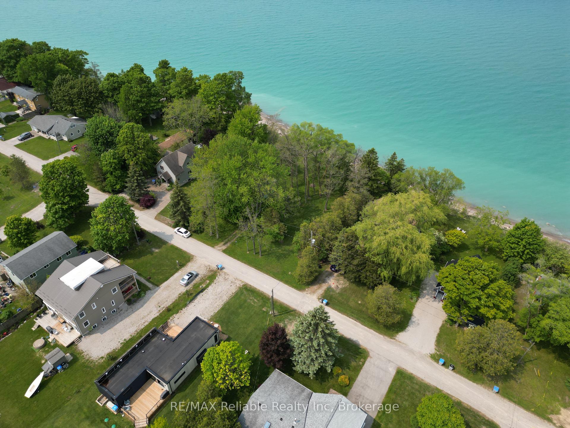Photo 9 of 77543 Melena Drive, Central Huron, Goderich — HOMEH