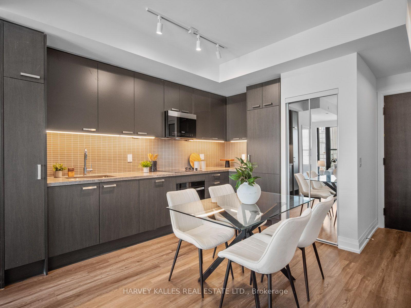 Photo 15 of Unit 3609, 20 Soudan Avenue, Toronto, Mount Pleasant West — HOMEH