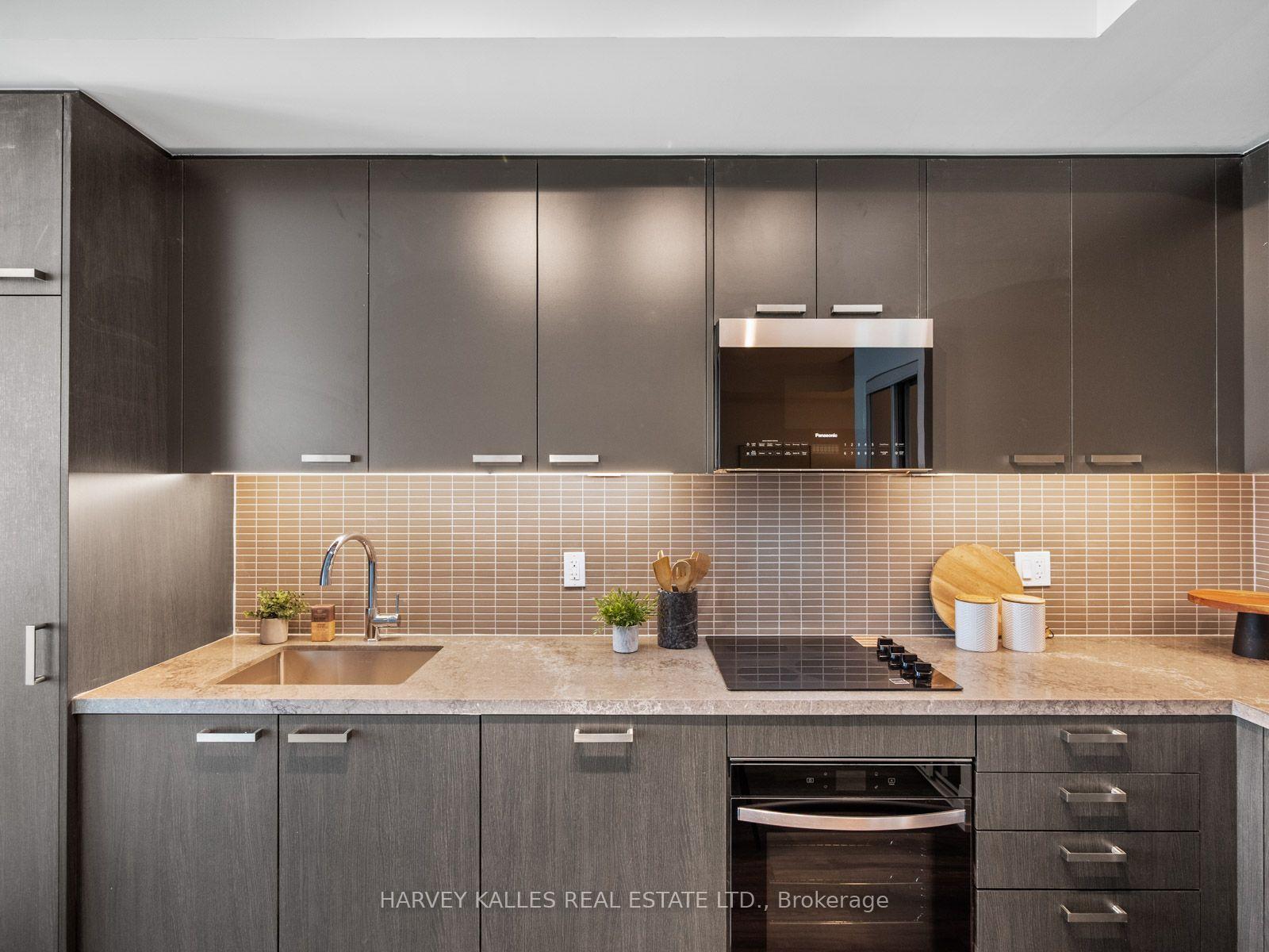 Photo 21 of Unit 3609, 20 Soudan Avenue, Toronto, Mount Pleasant West — HOMEH
