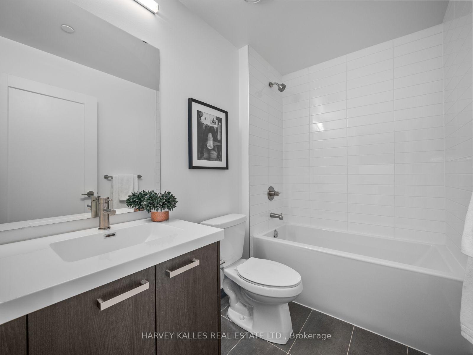 Photo 23 of Unit 3609, 20 Soudan Avenue, Toronto, Mount Pleasant West — HOMEH