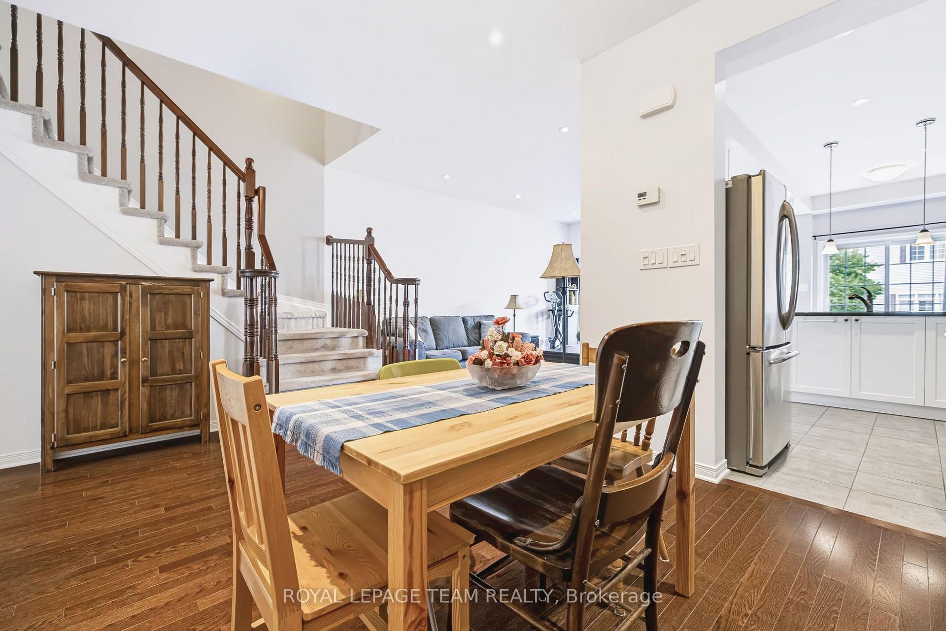 Photo 15 of 490 Dundonald Drive, Ottawa, Barrhaven - Stonebridge — HOMEH