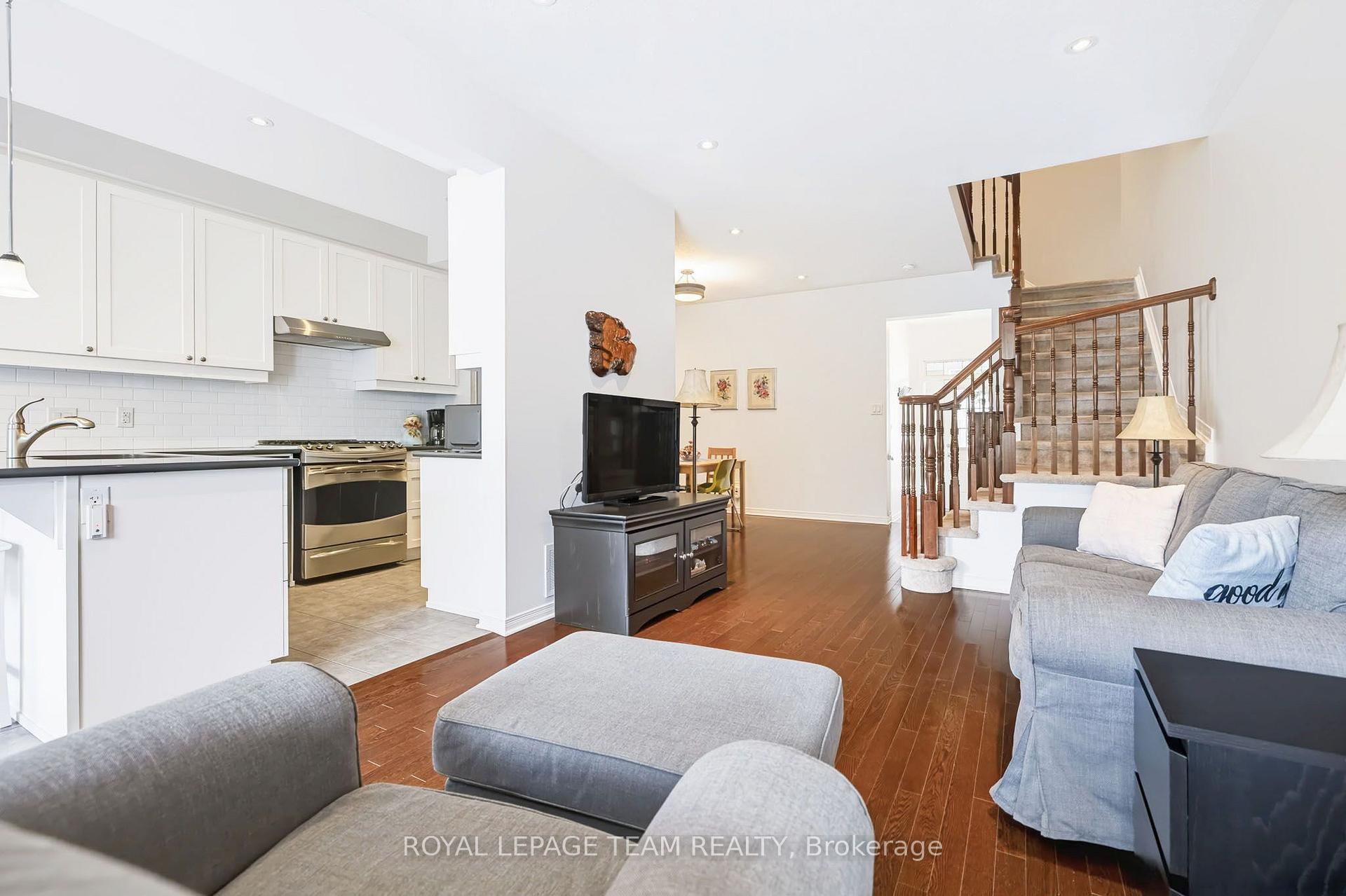 Photo 21 of 490 Dundonald Drive, Ottawa, Barrhaven - Stonebridge — HOMEH