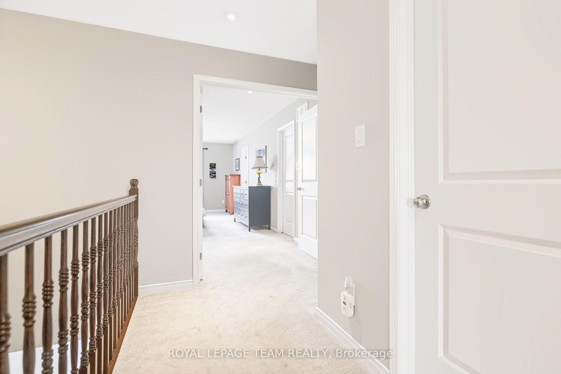 Photo 24 of 490 Dundonald Drive, Ottawa, Barrhaven - Stonebridge — HOMEH