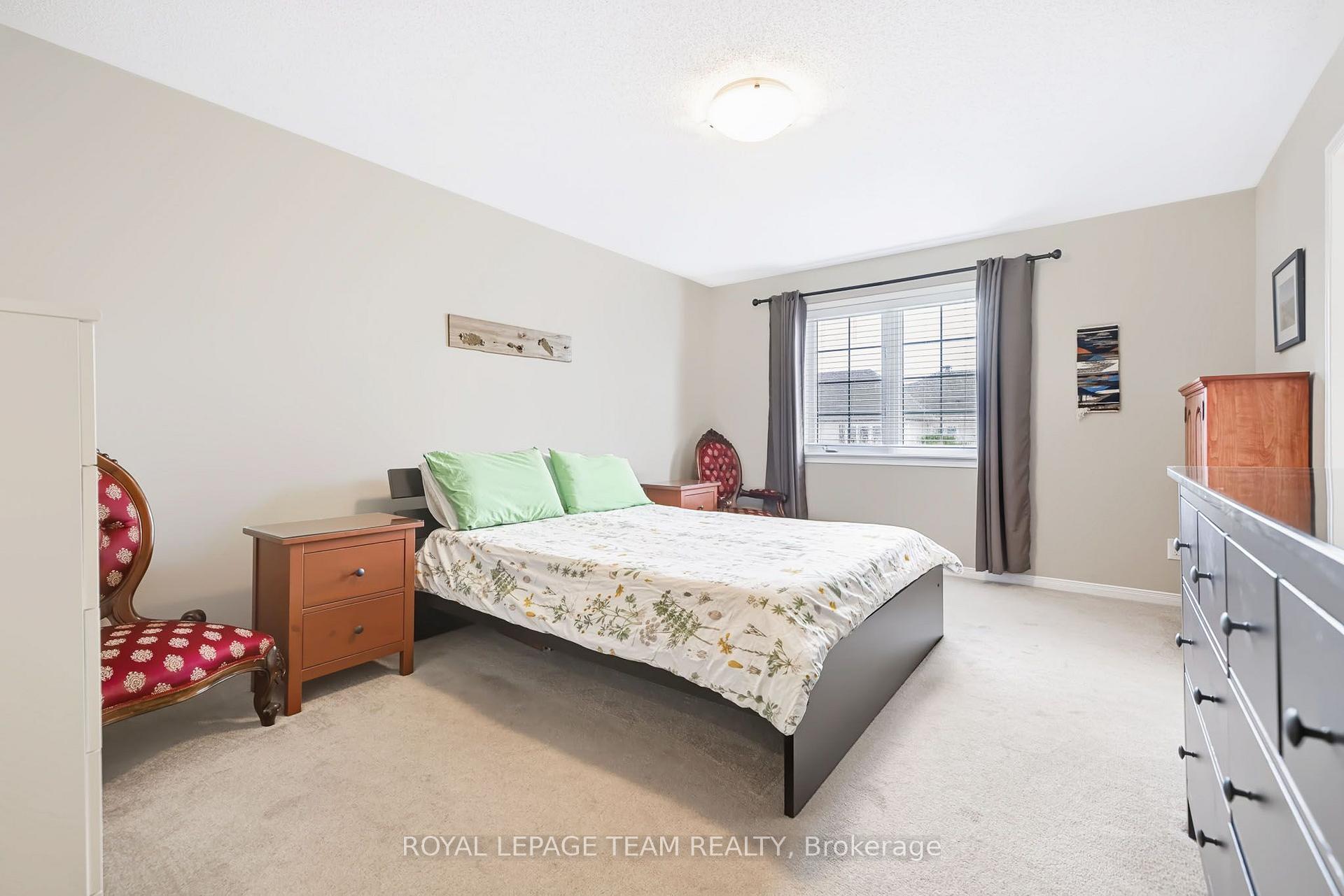 Photo 26 of 490 Dundonald Drive, Ottawa, Barrhaven - Stonebridge — HOMEH