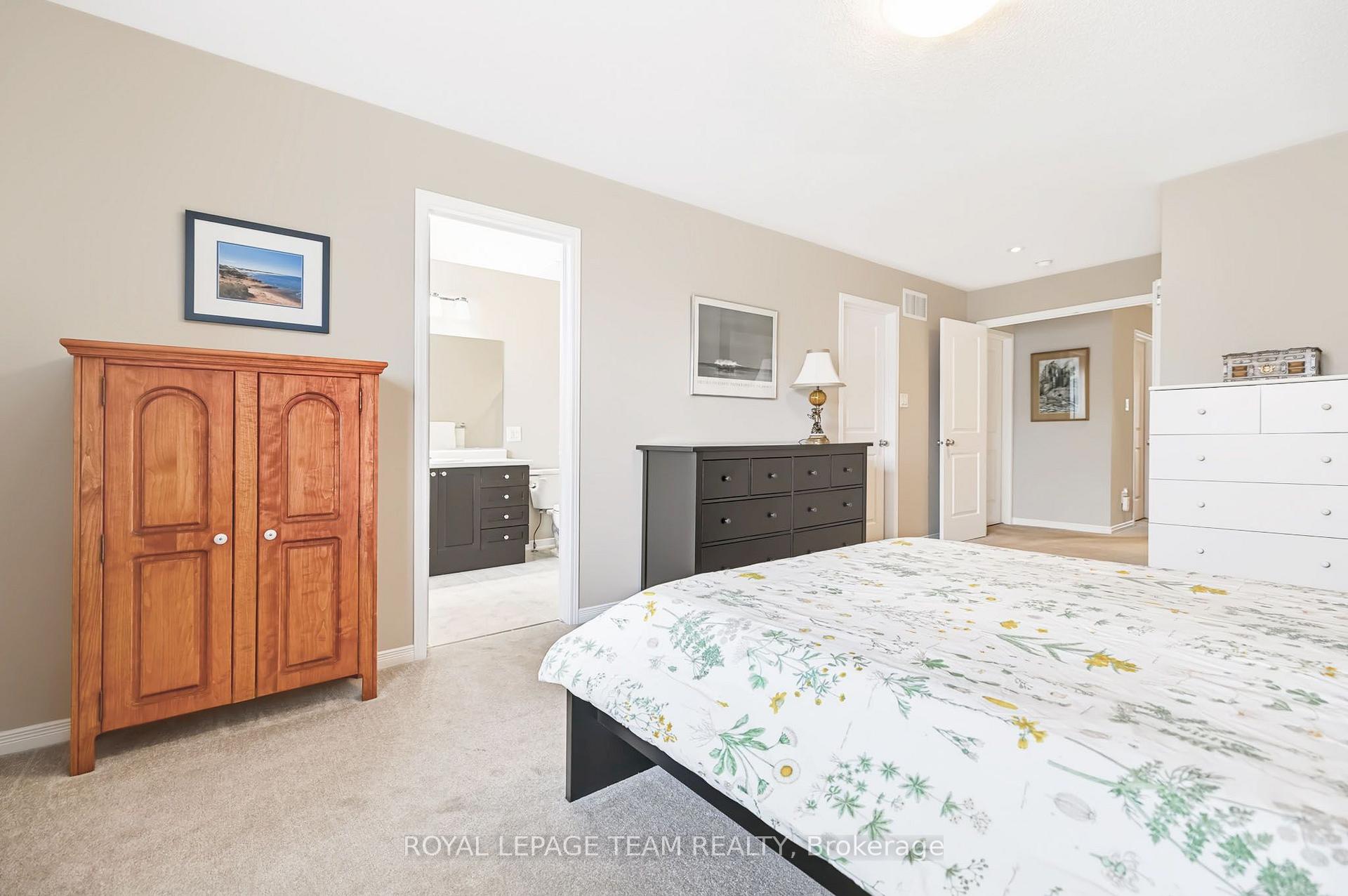 Photo 29 of 490 Dundonald Drive, Ottawa, Barrhaven - Stonebridge — HOMEH