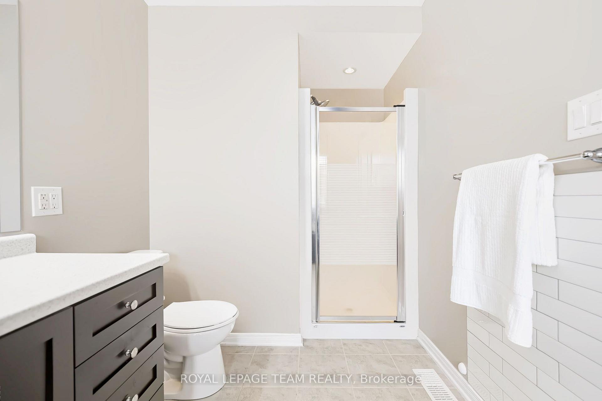 Photo 41 of 490 Dundonald Drive, Ottawa, Barrhaven - Stonebridge — HOMEH