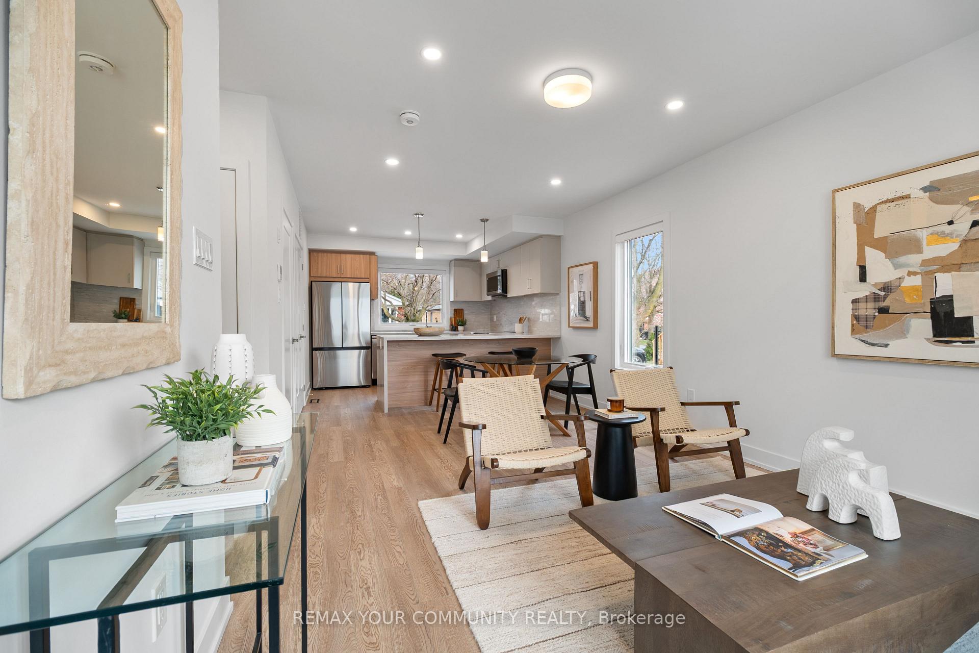 Photo 1 of Unit 2, 34 Poplar Avenue, Etobicoke, Islington-City Centre West — HOMEH