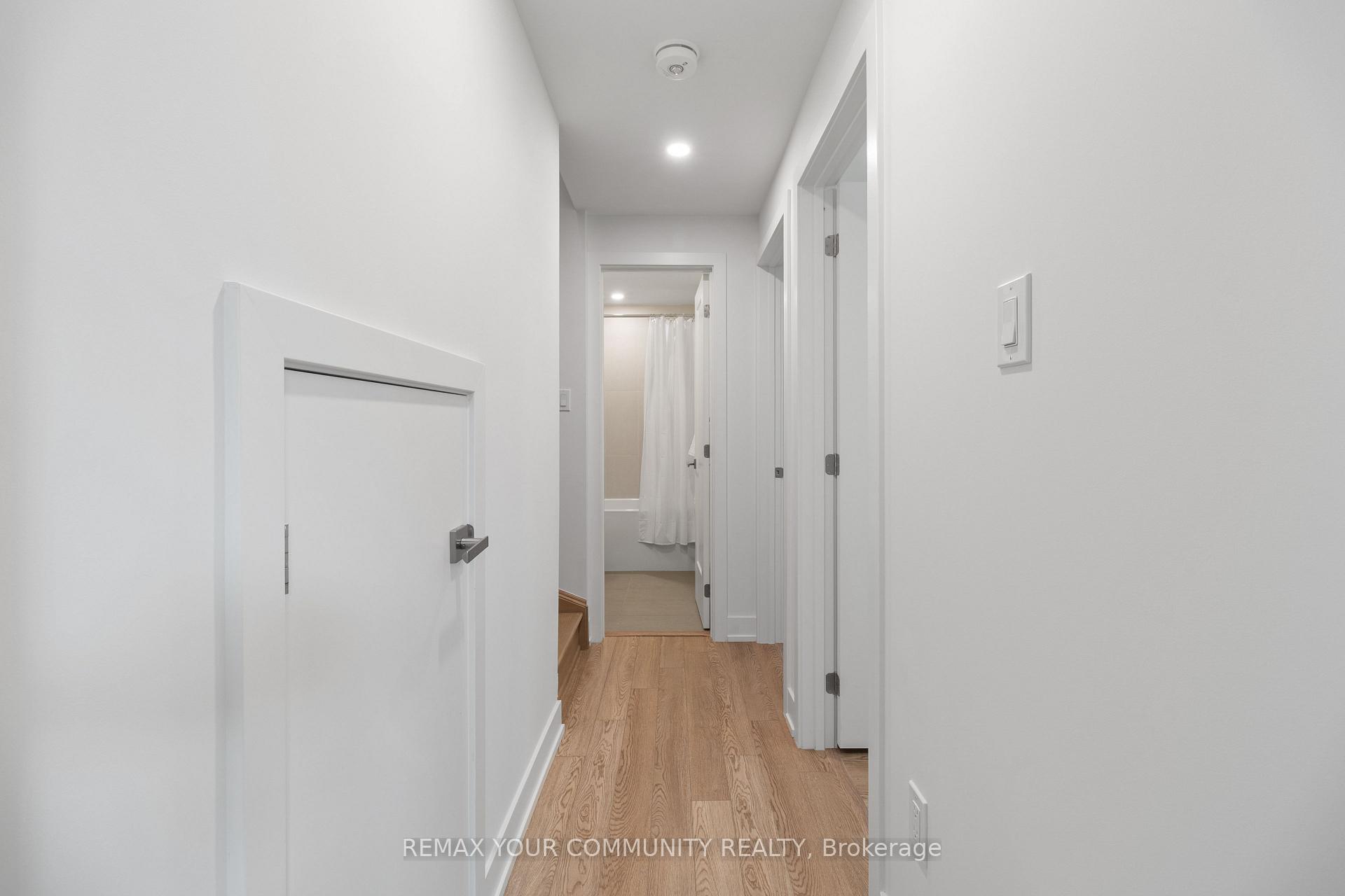 Photo 17 of Unit 2, 34 Poplar Avenue, Etobicoke, Islington-City Centre West — HOMEH