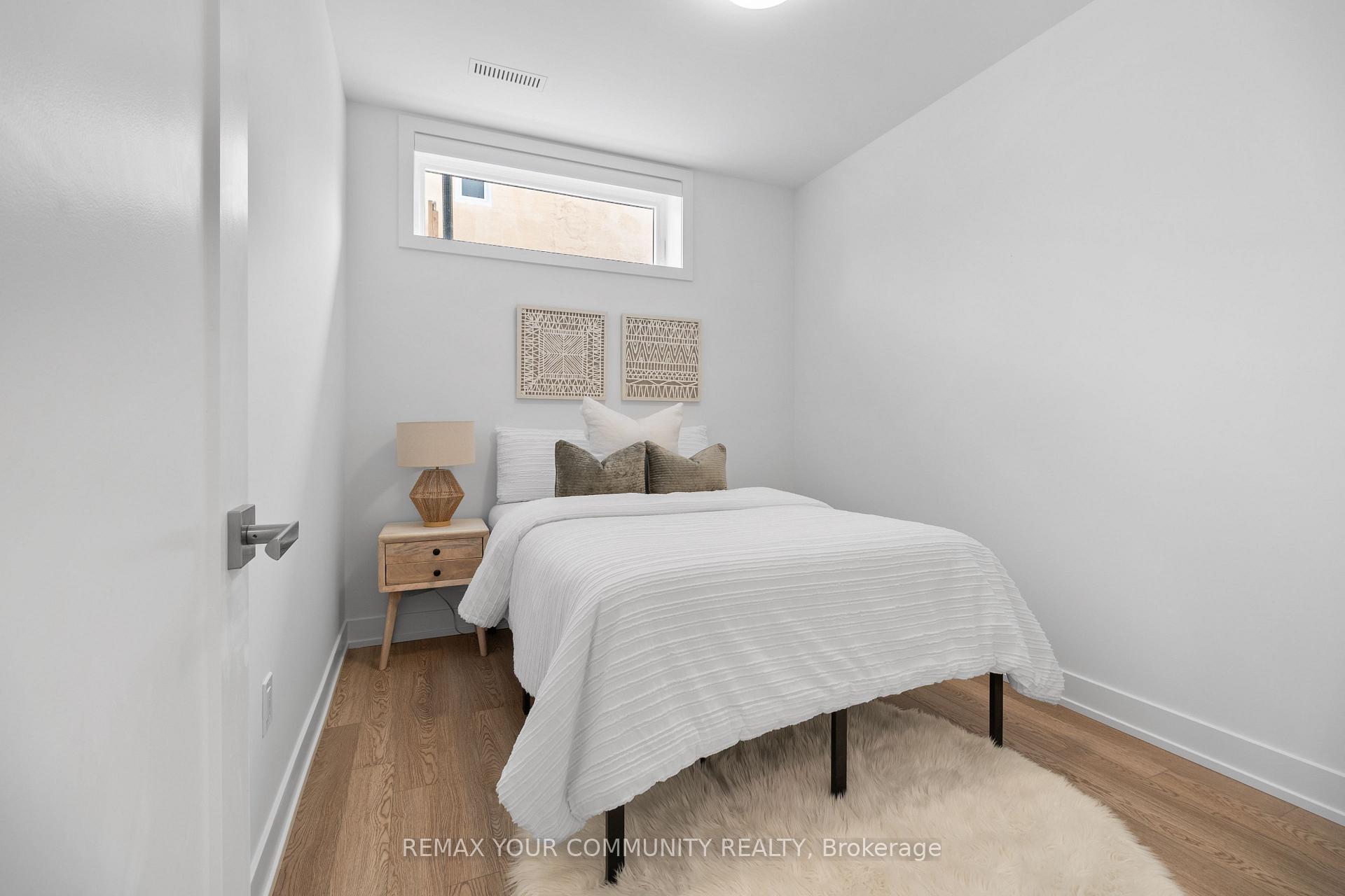 Photo 24 of Unit 2, 34 Poplar Avenue, Etobicoke, Islington-City Centre West — HOMEH