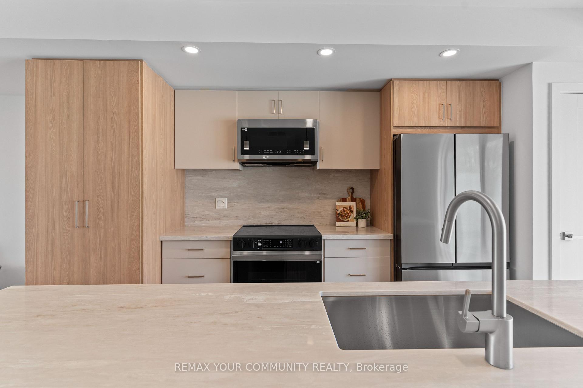 Photo 15 of Unit 3, 15 Acorn Avenue, Etobicoke, Islington-City Centre West — HOMEH