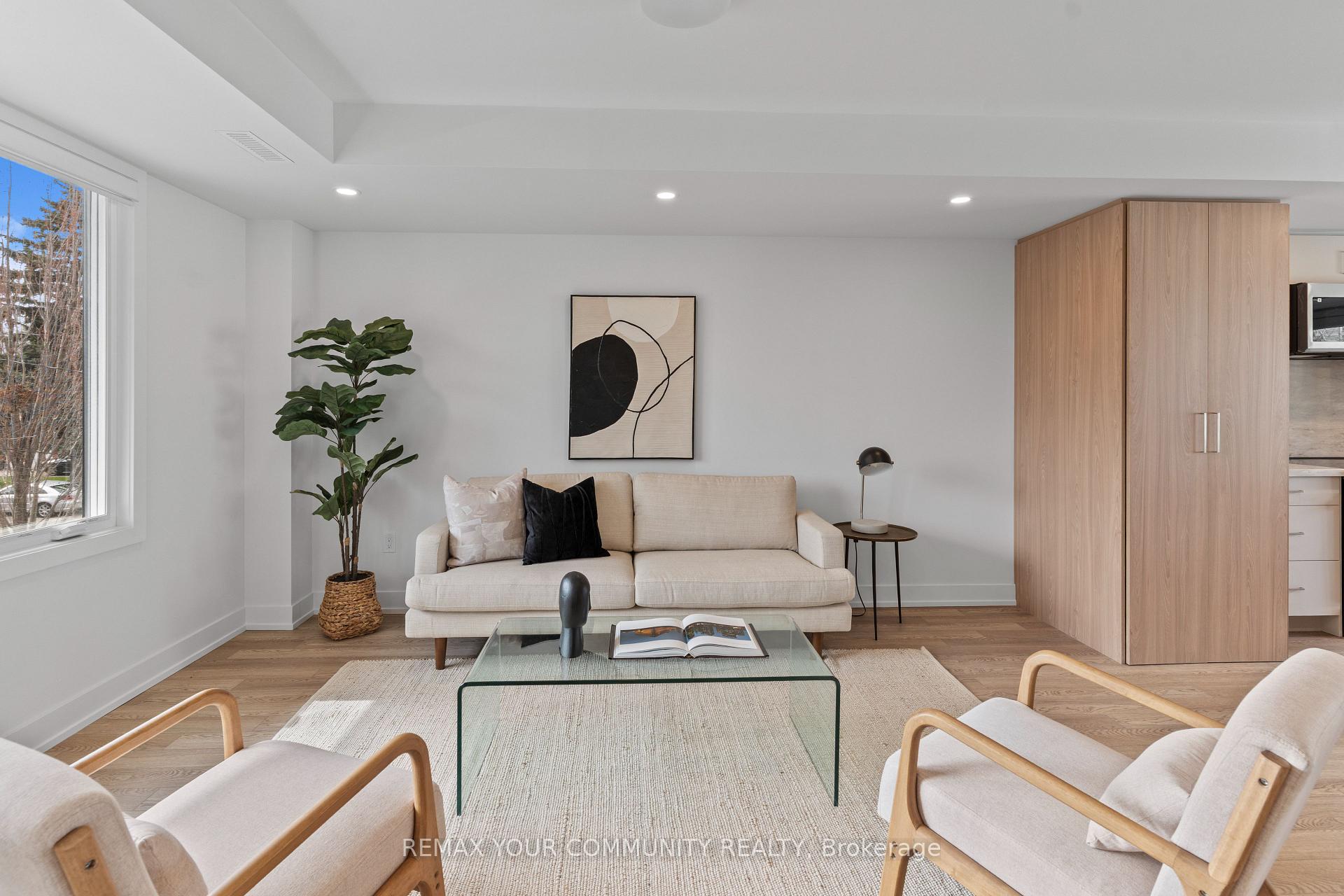 Photo 37 of Unit 3, 15 Acorn Avenue, Etobicoke, Islington-City Centre West — HOMEH