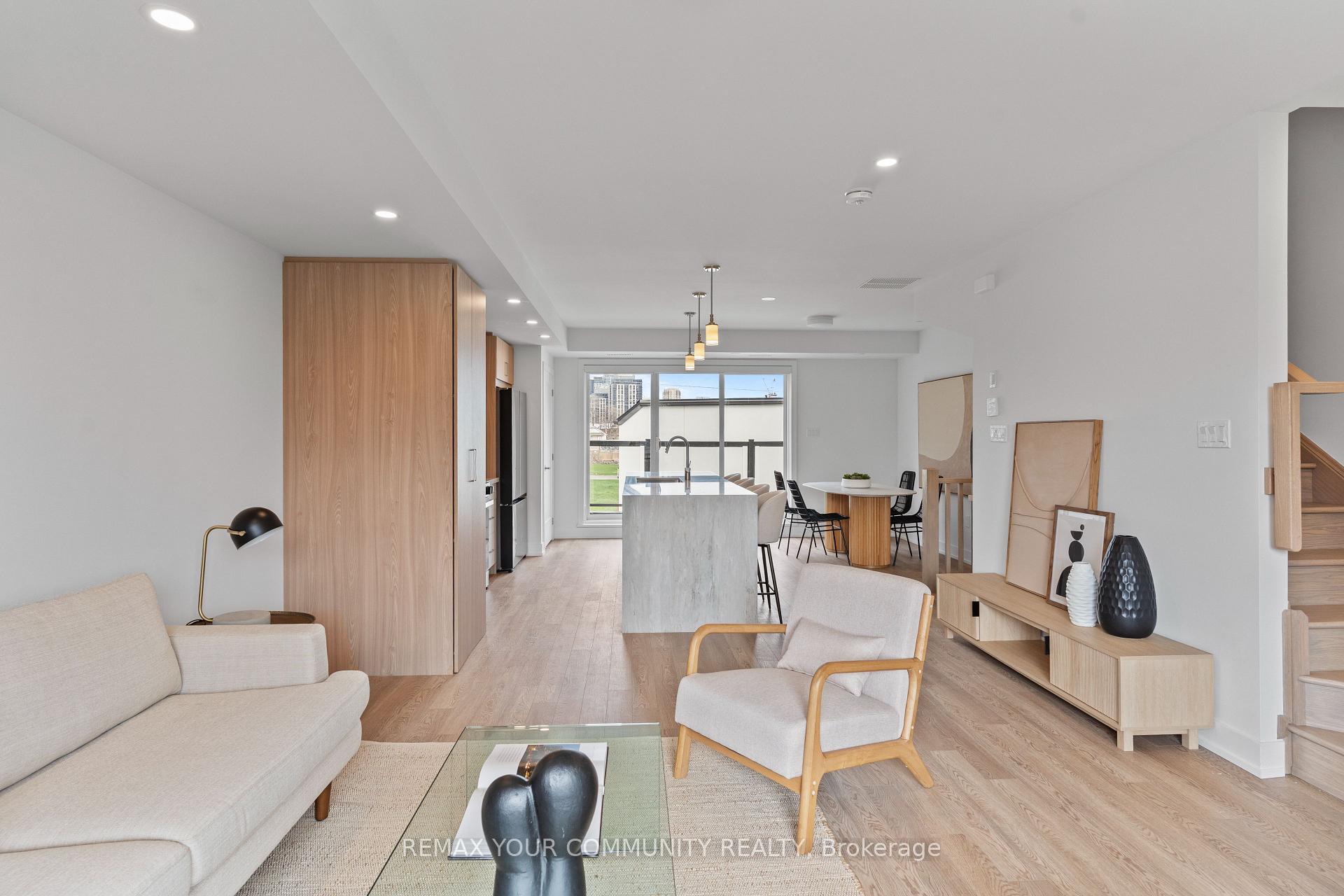 Photo 39 of Unit 3, 15 Acorn Avenue, Etobicoke, Islington-City Centre West — HOMEH
