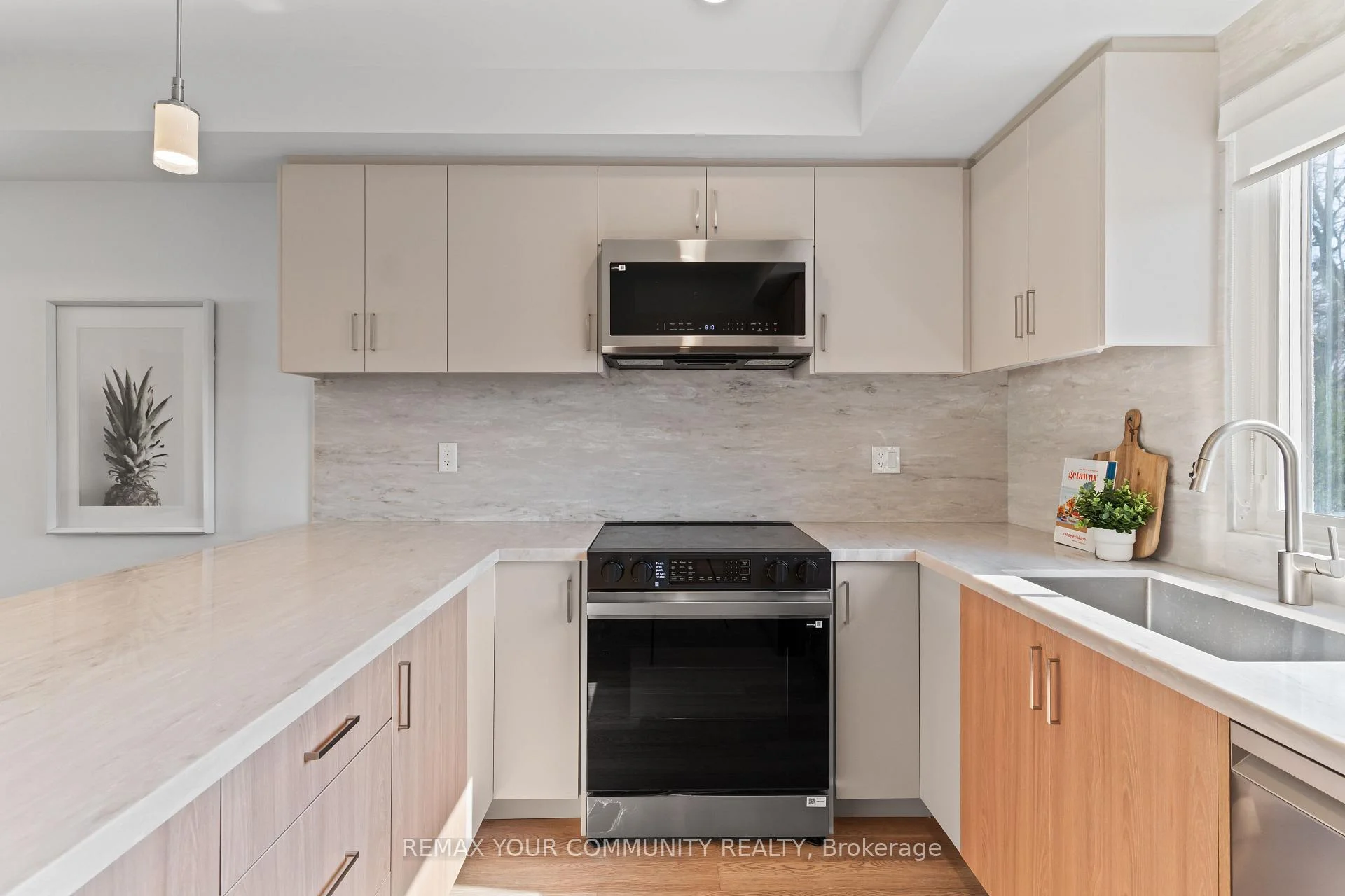 Photo 34 of Unit 3, 15 Acorn Avenue, Etobicoke, Islington-City Centre West — HOMEH
