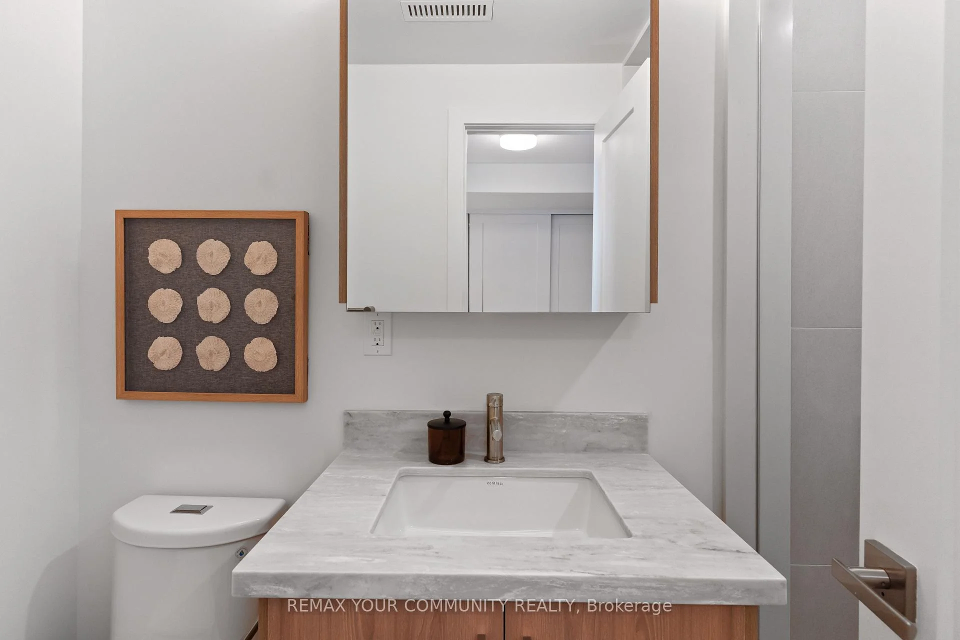 Photo 44 of Unit 3, 15 Acorn Avenue, Etobicoke, Islington-City Centre West — HOMEH