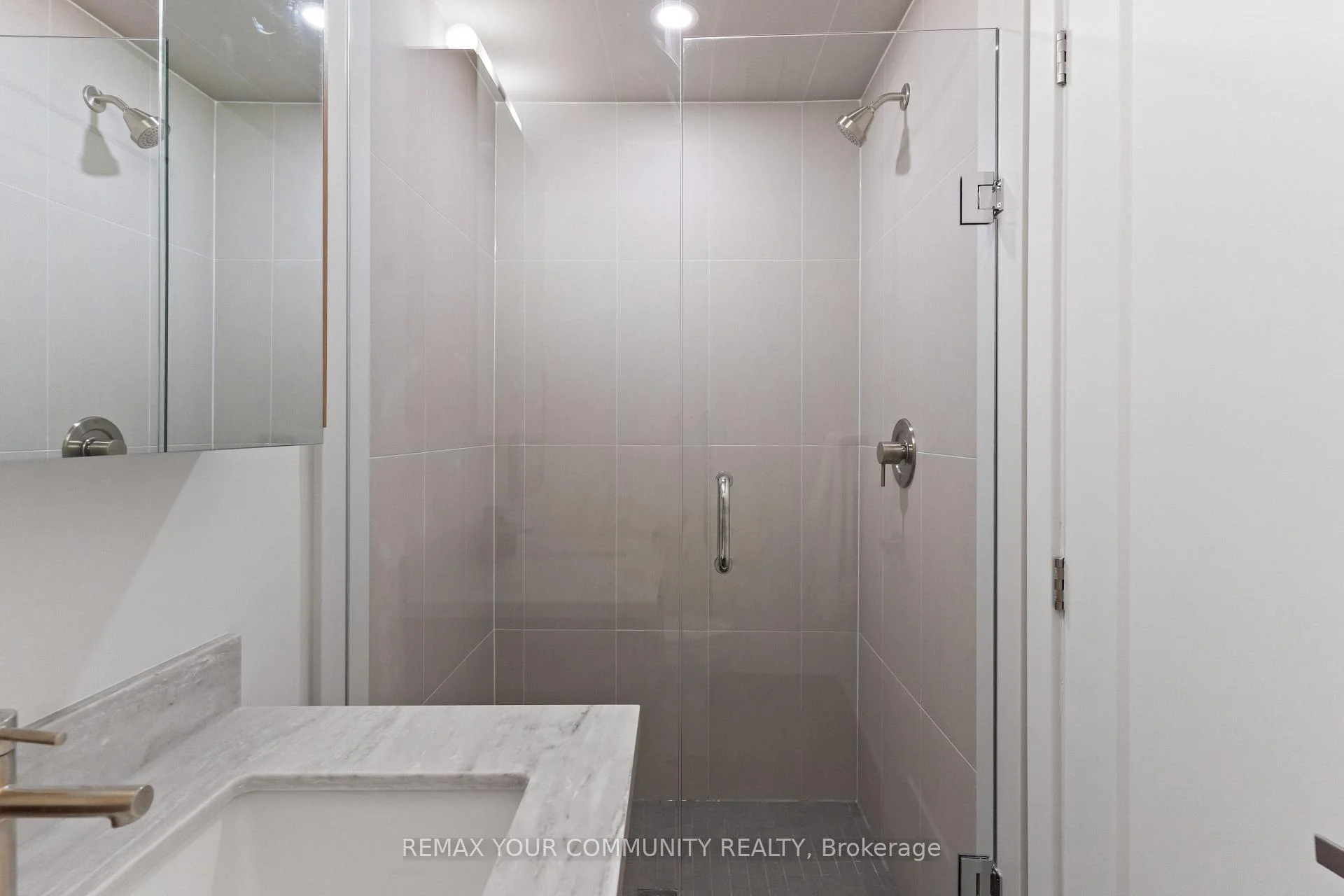 Photo 46 of Unit 3, 15 Acorn Avenue, Etobicoke, Islington-City Centre West — HOMEH