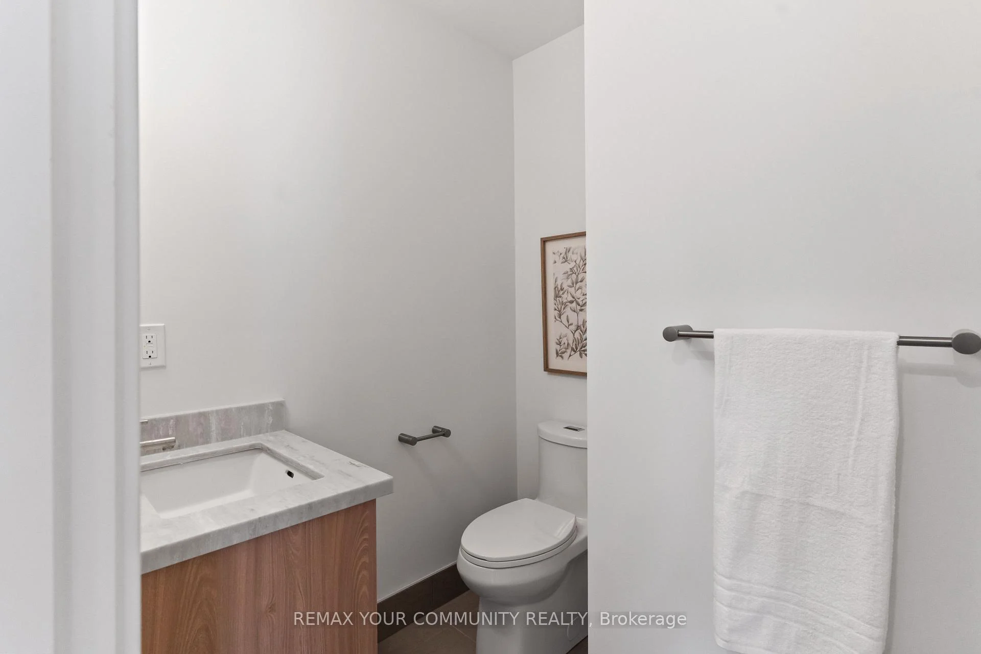 Photo 48 of Unit 3, 15 Acorn Avenue, Etobicoke, Islington-City Centre West — HOMEH