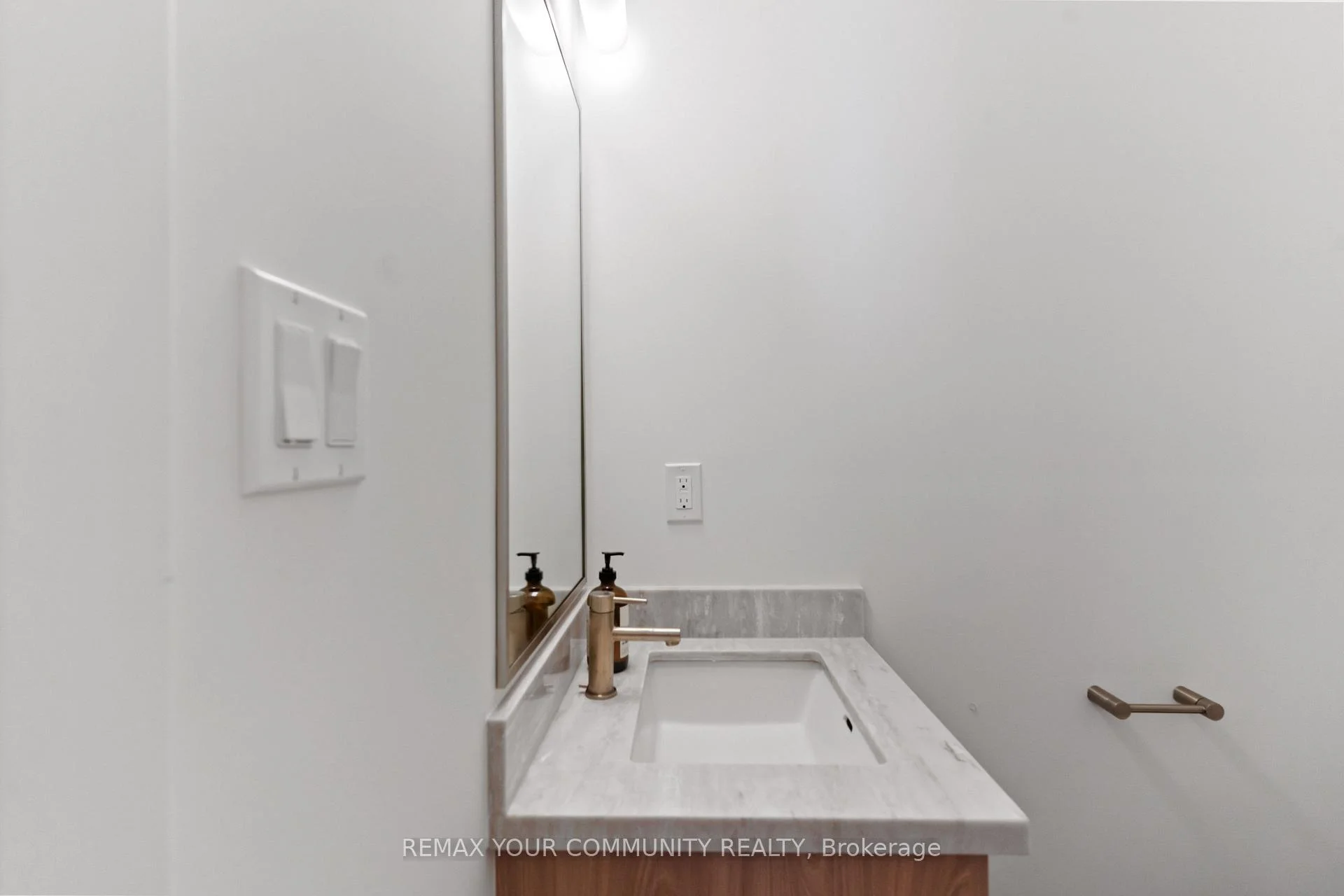 Photo 52 of Unit 3, 15 Acorn Avenue, Etobicoke, Islington-City Centre West — HOMEH