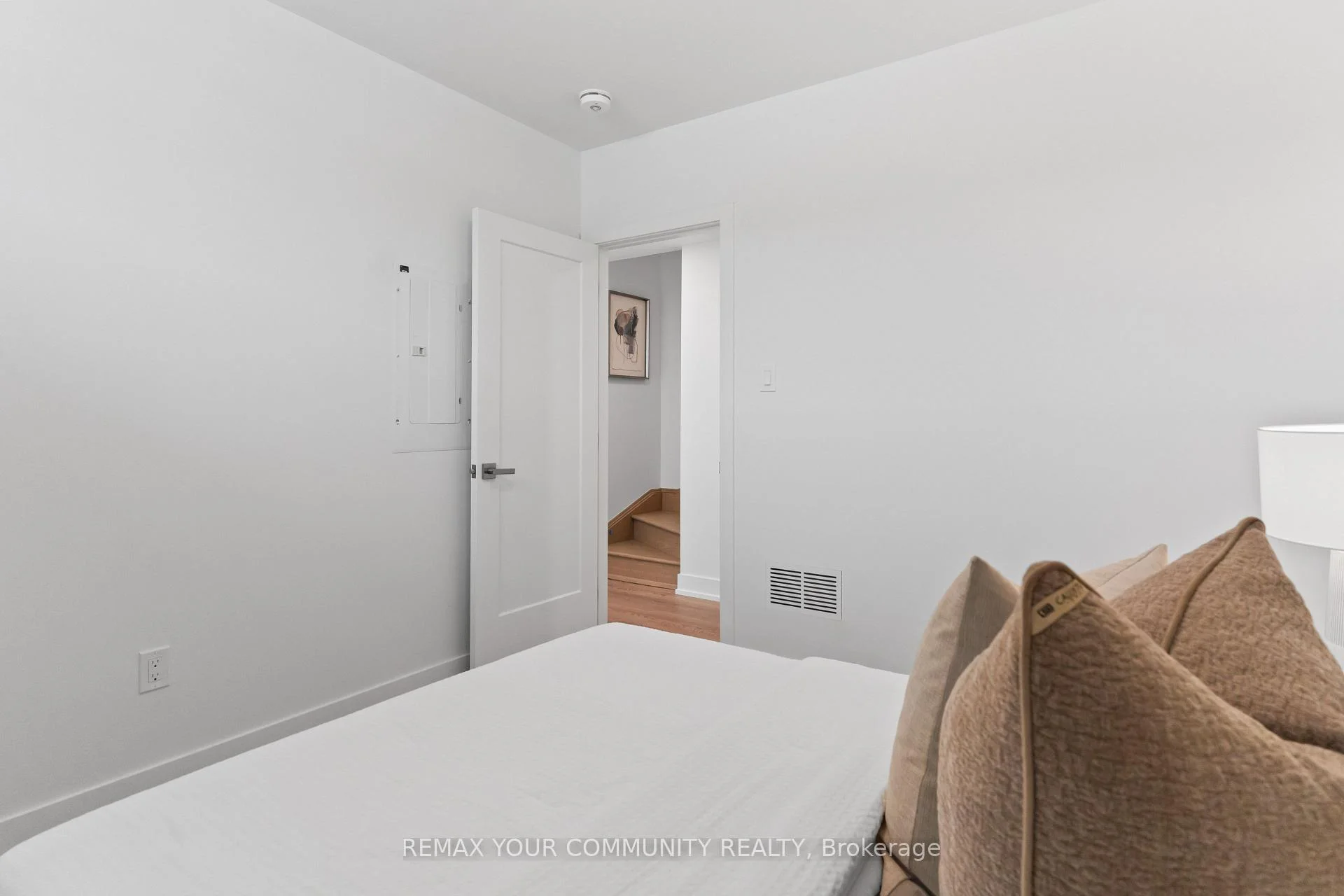 Photo 58 of Unit 3, 15 Acorn Avenue, Etobicoke, Islington-City Centre West — HOMEH