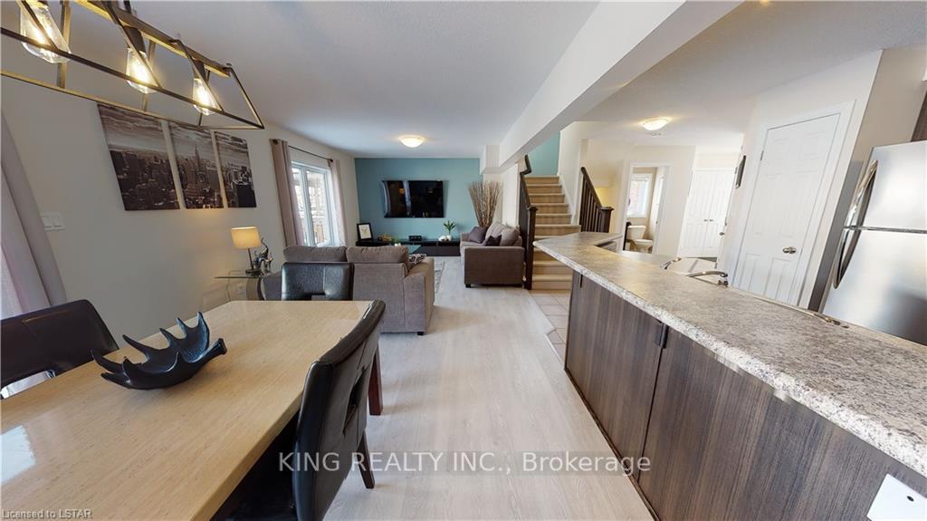 Photo 12 of 2420 Asima Drive, London, South U — HOMEH